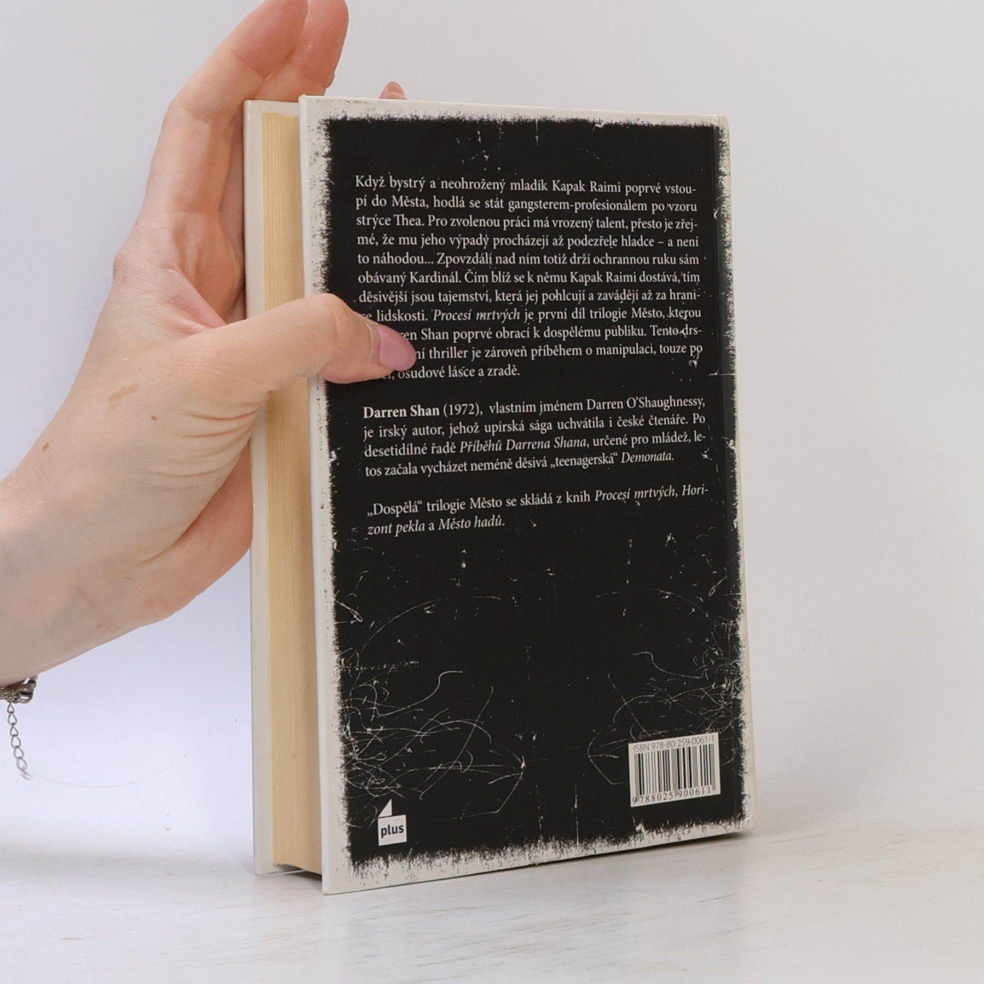 Darren Shan Procesí mrtvých. První svazek trilogie Město