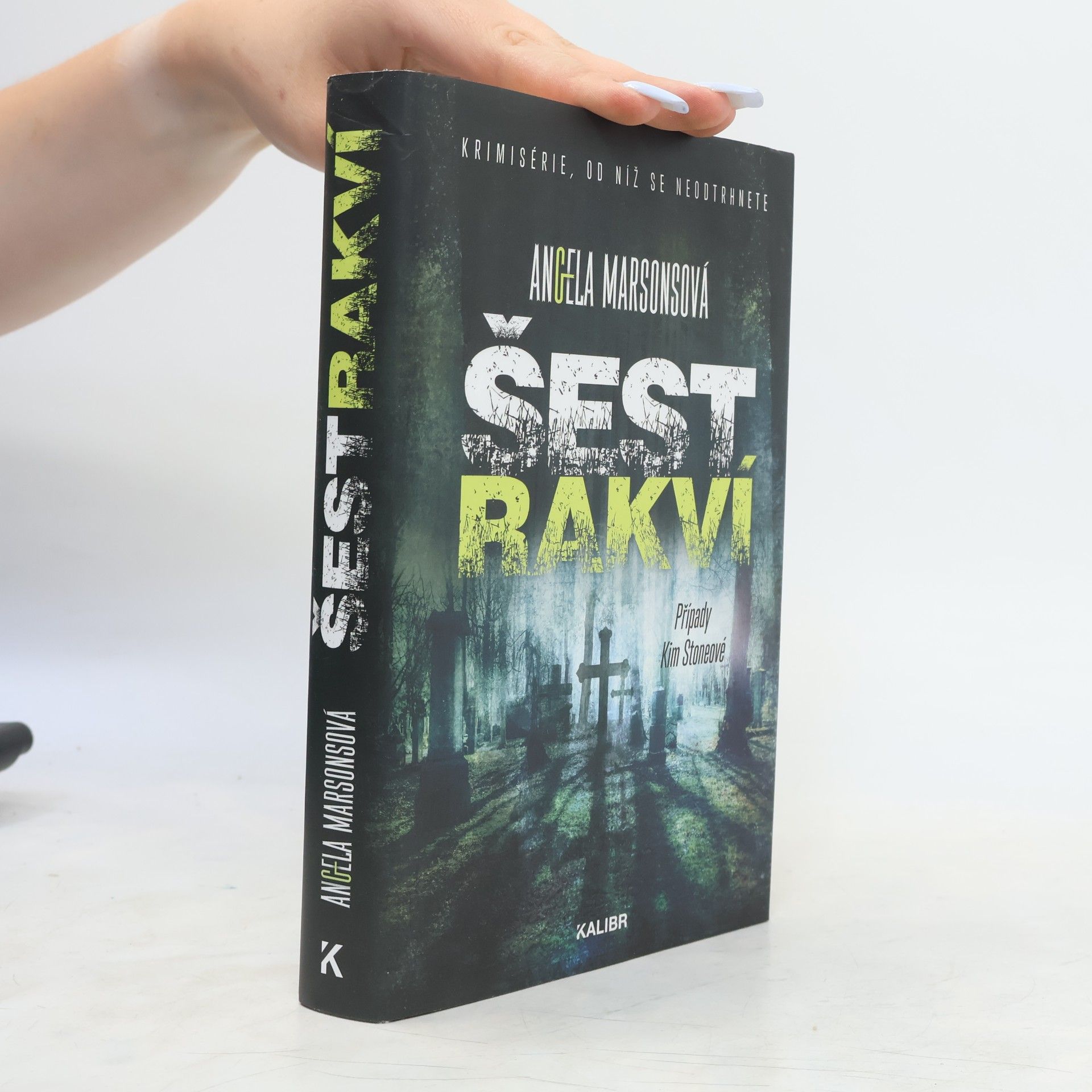Angela Marsons Šest rakví