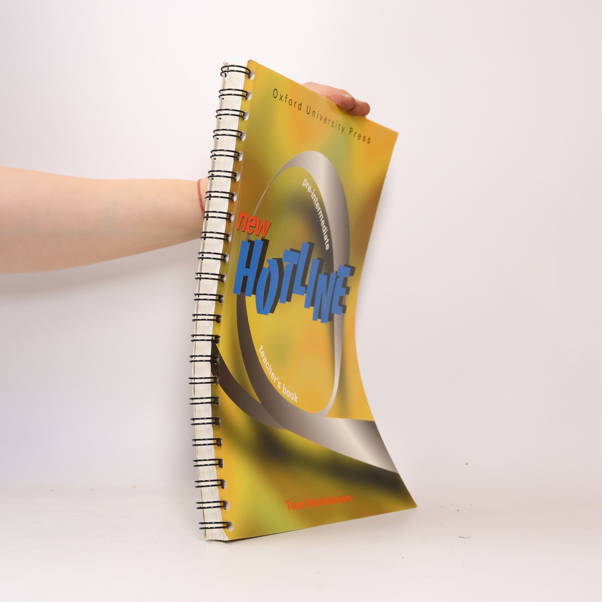Tom Hutchinson New Hotline Pre-Intermediate. Teacher's Book