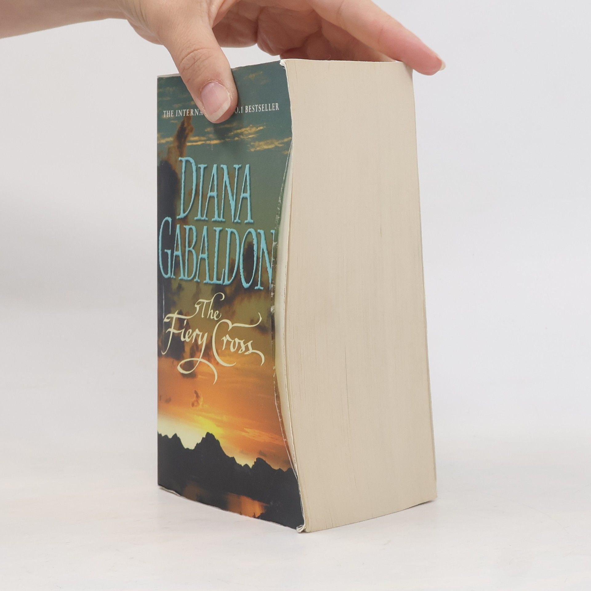 Diana Gabaldon The Fiery Cross