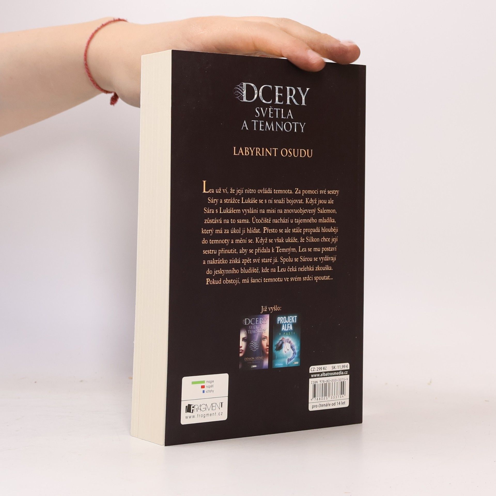 Lenka Dostálová Labyrint osudu