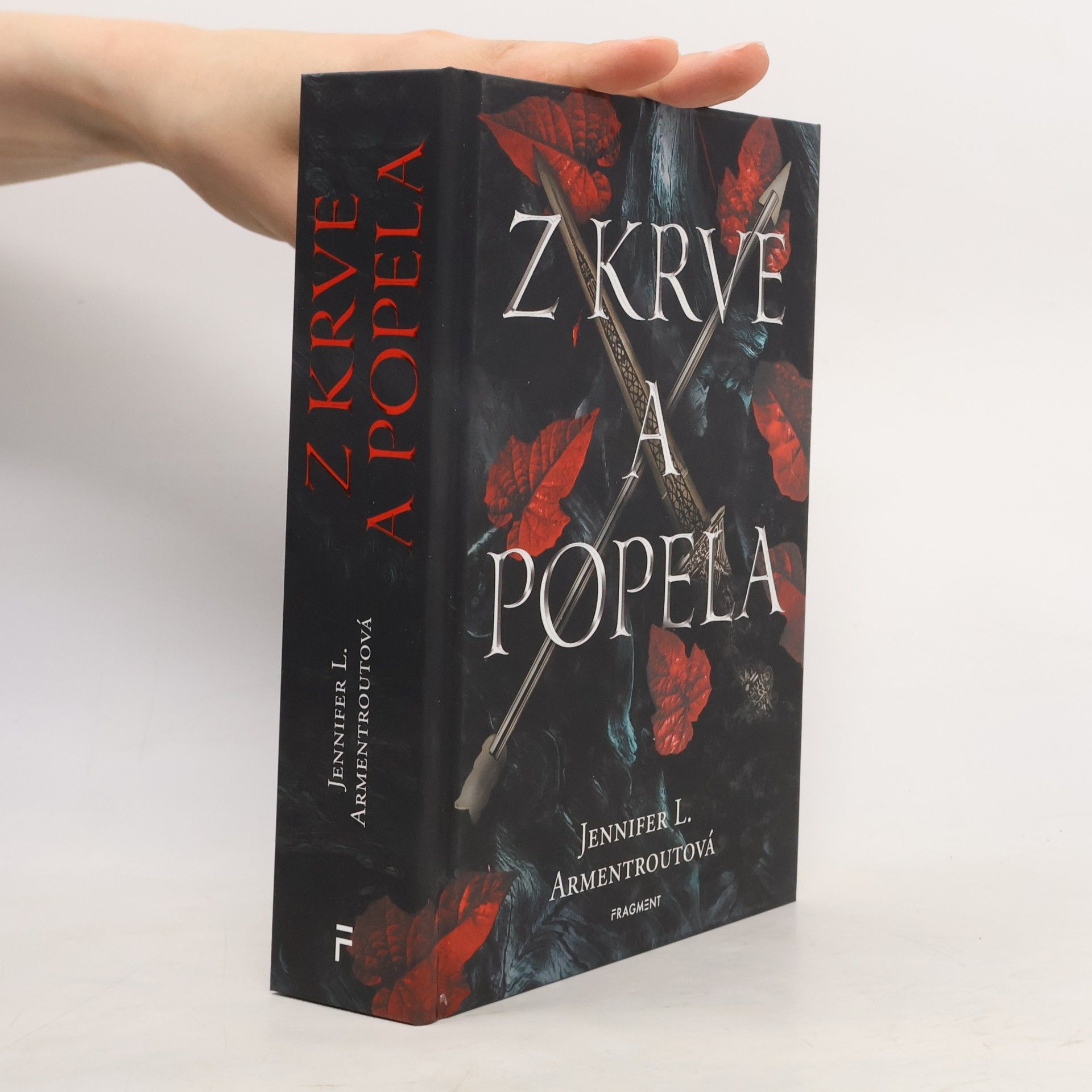 Jennifer L. Armentrout Z krve a popela