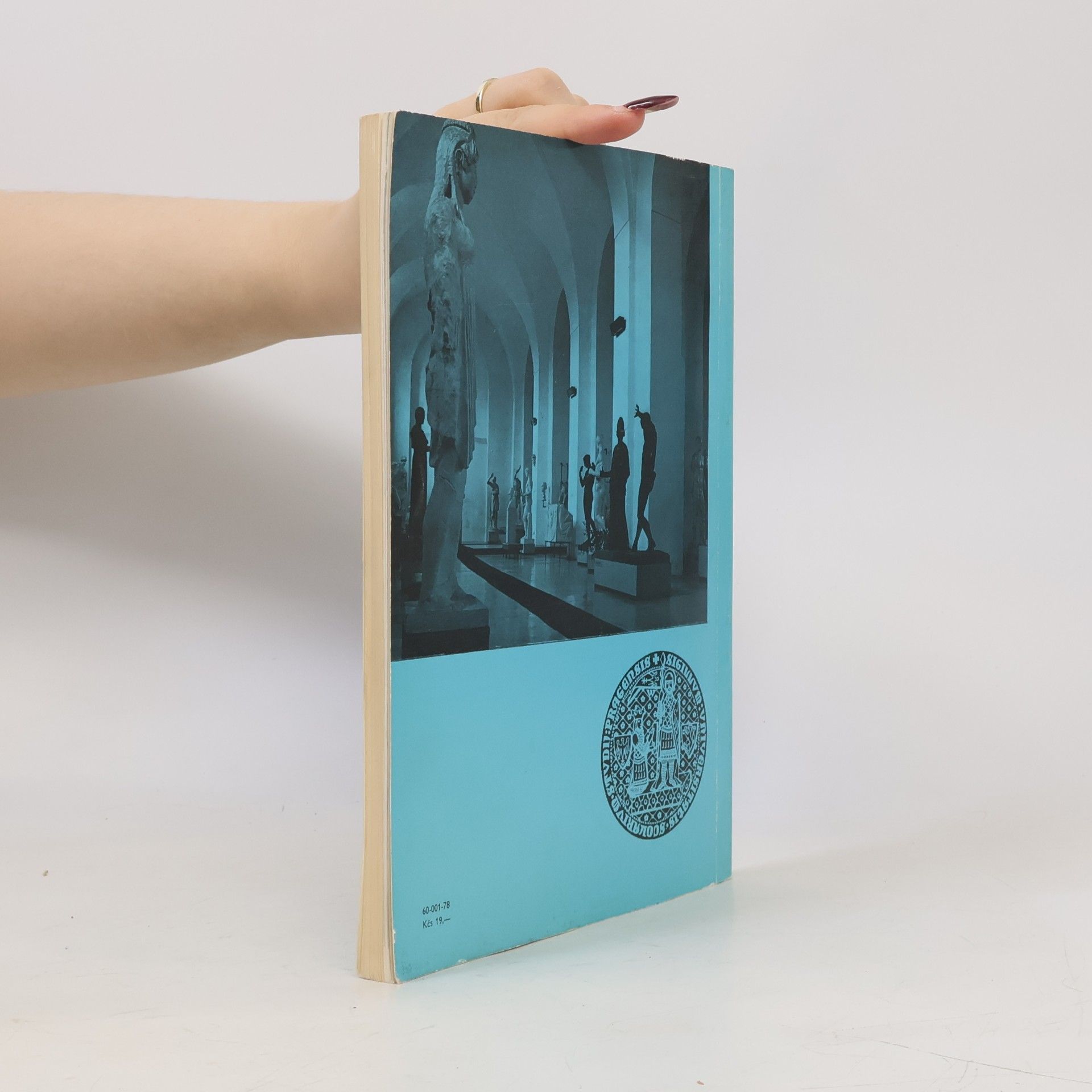 Jan Bouzek Katalog odlitků antické plastiky ze sbírky Univerzity Karlovy