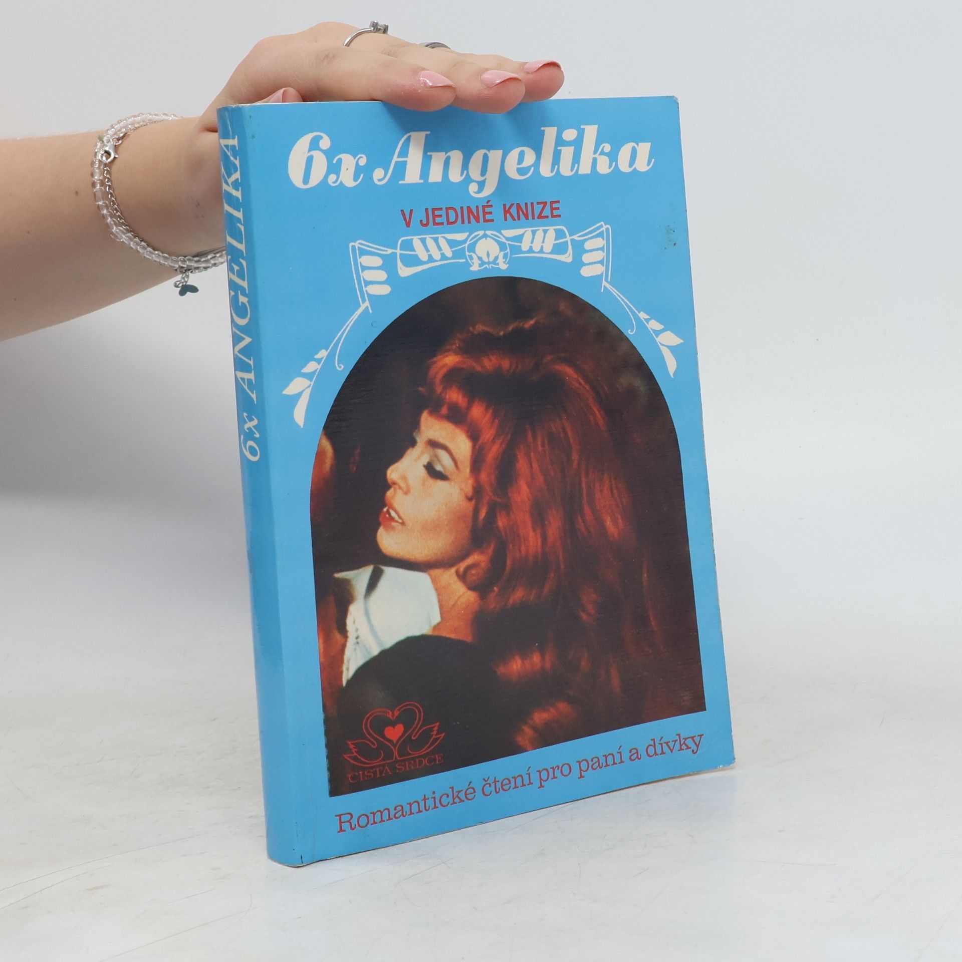 6x Angelika v jediné knize