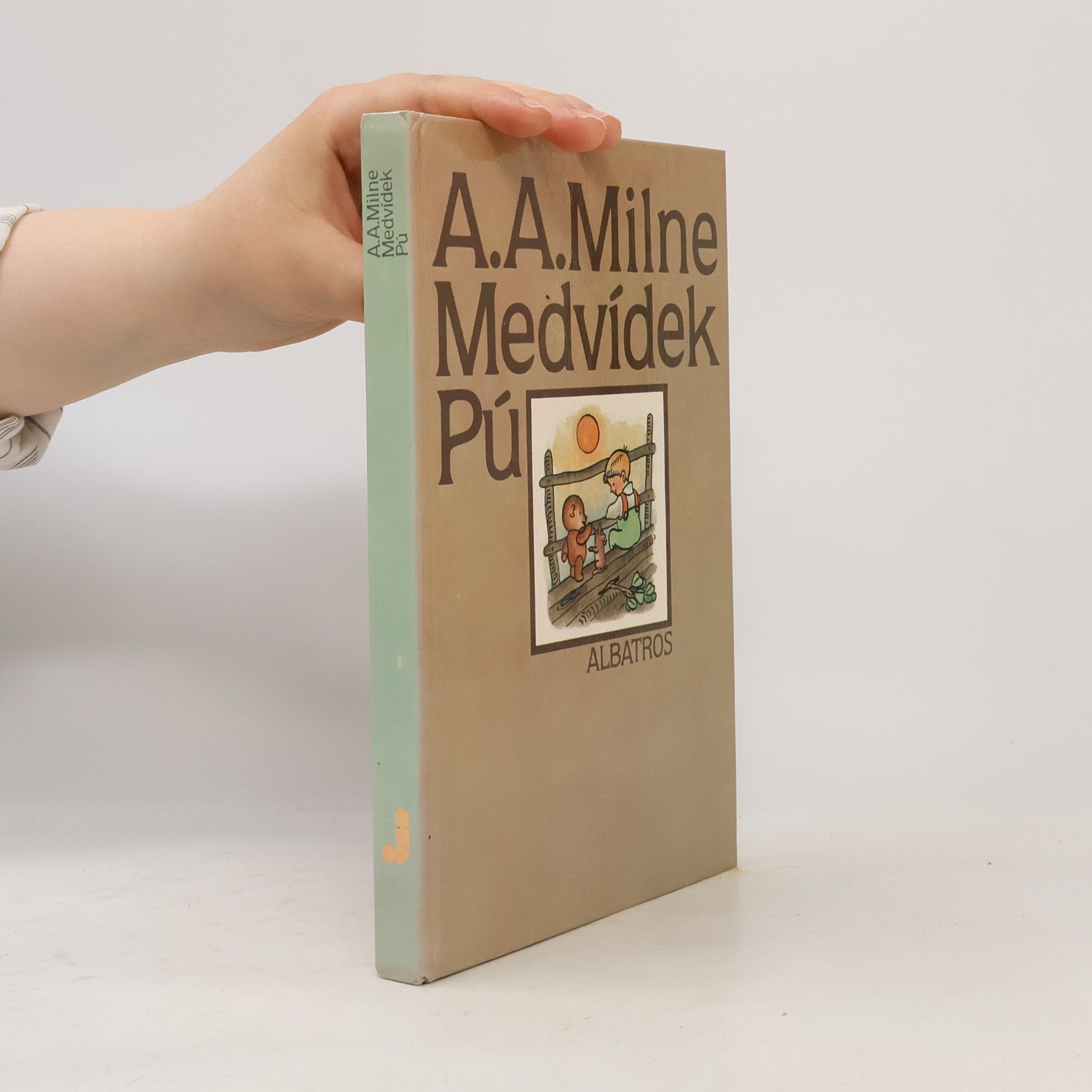 A. A. Milne Medvídek Pú