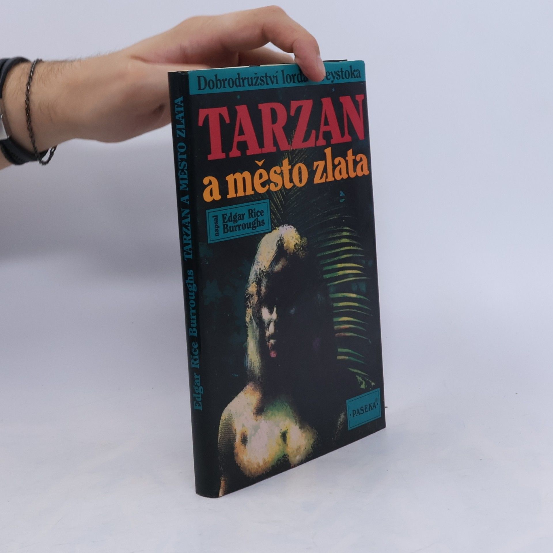 Edgar Rice Burroughs Tarzan a město zlata