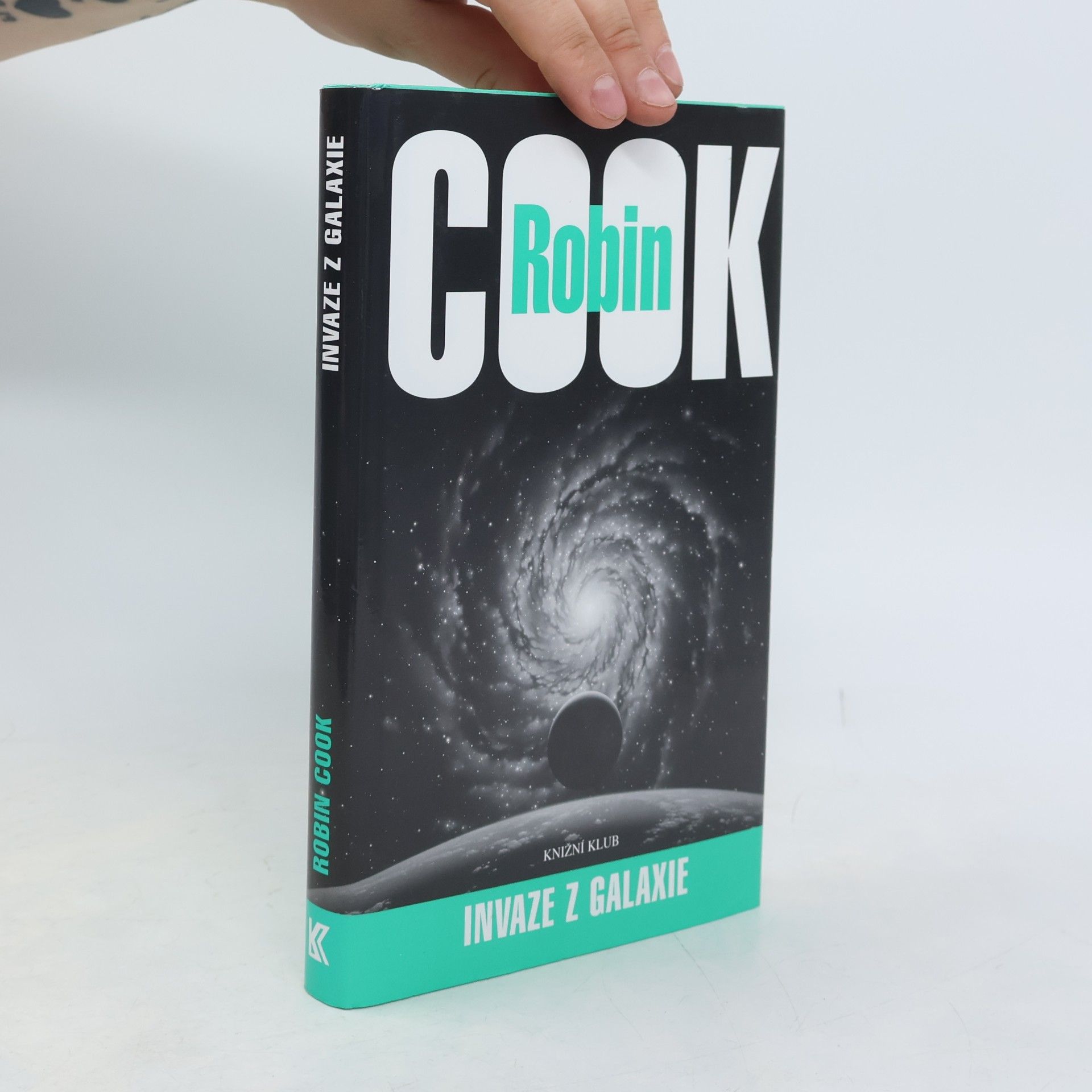 Robin Cook Invaze z galaxie