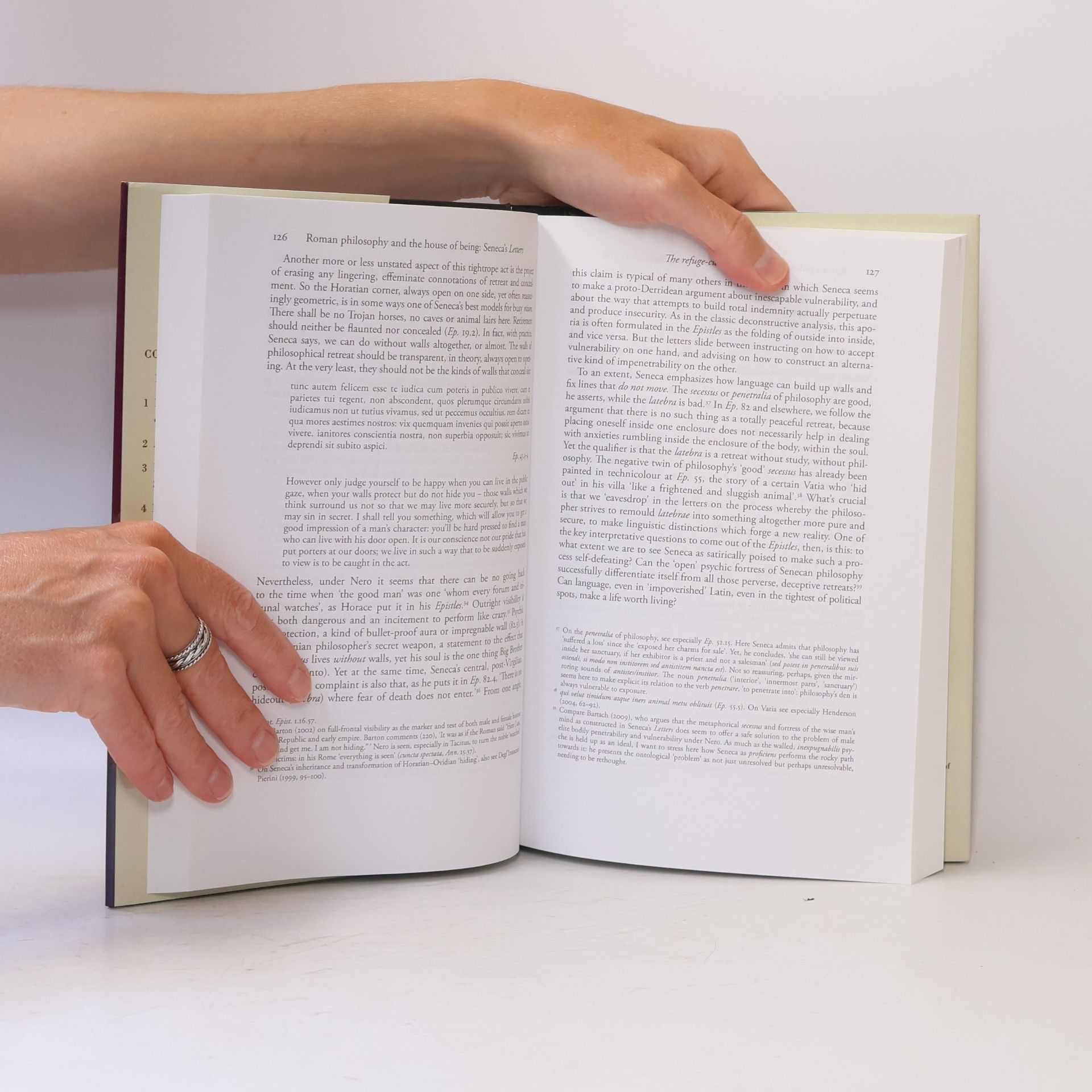 Victoria Rimell The Closure of Space in Roman Poetics
