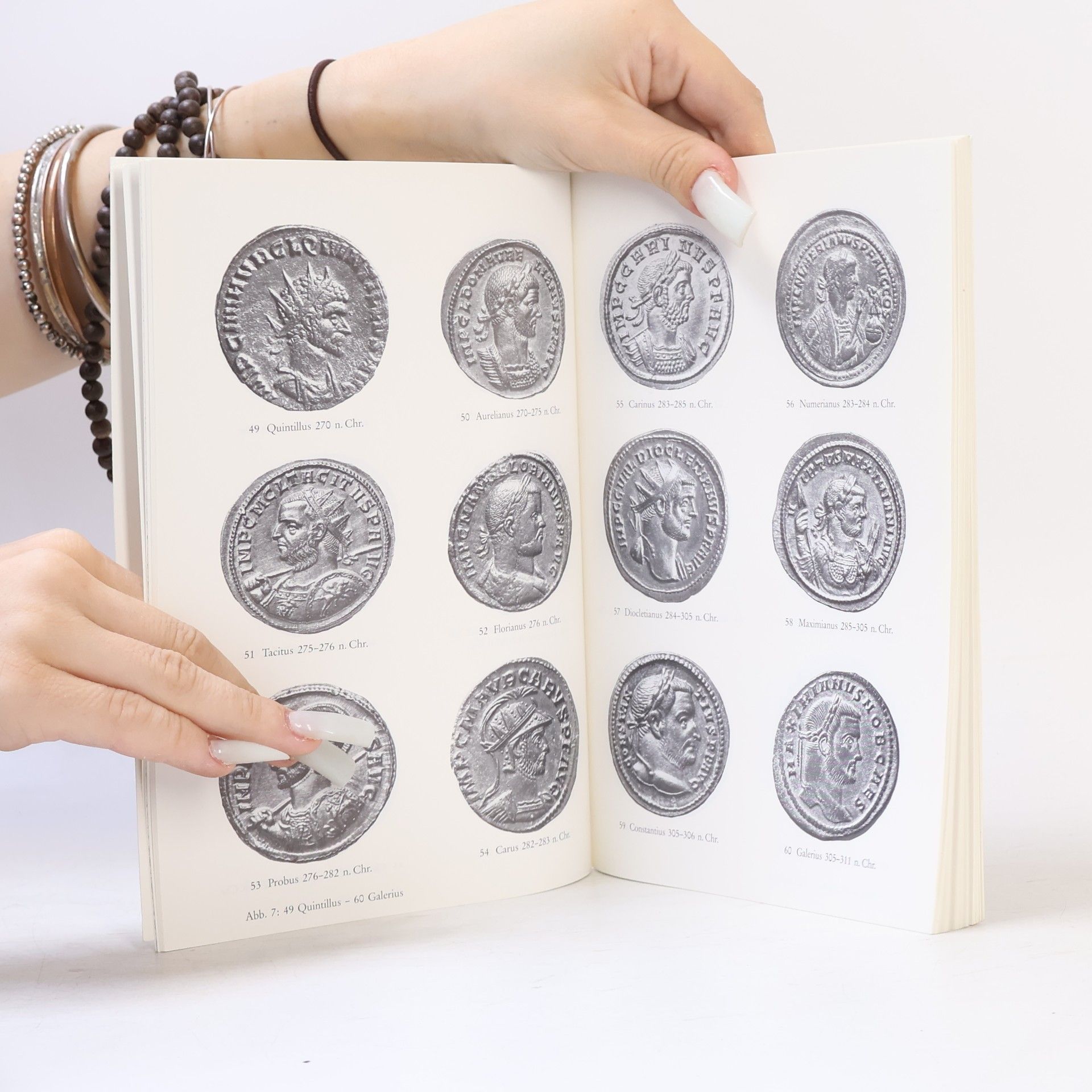 Ute Schillinger Häfele Consules, Augusti, Caesares. Datierung von römischen Inschriften und Münzen