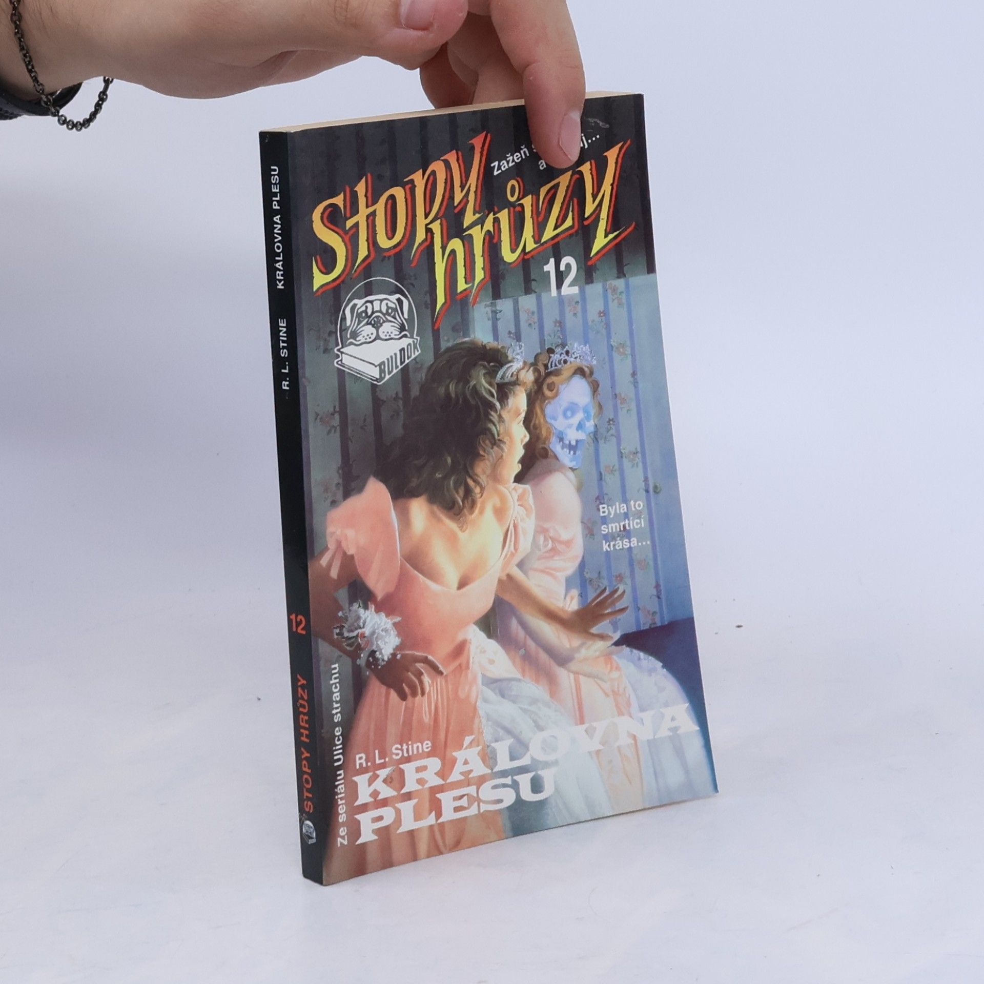 R. L. Stine Stopy hrůzy 12. Královna plesu