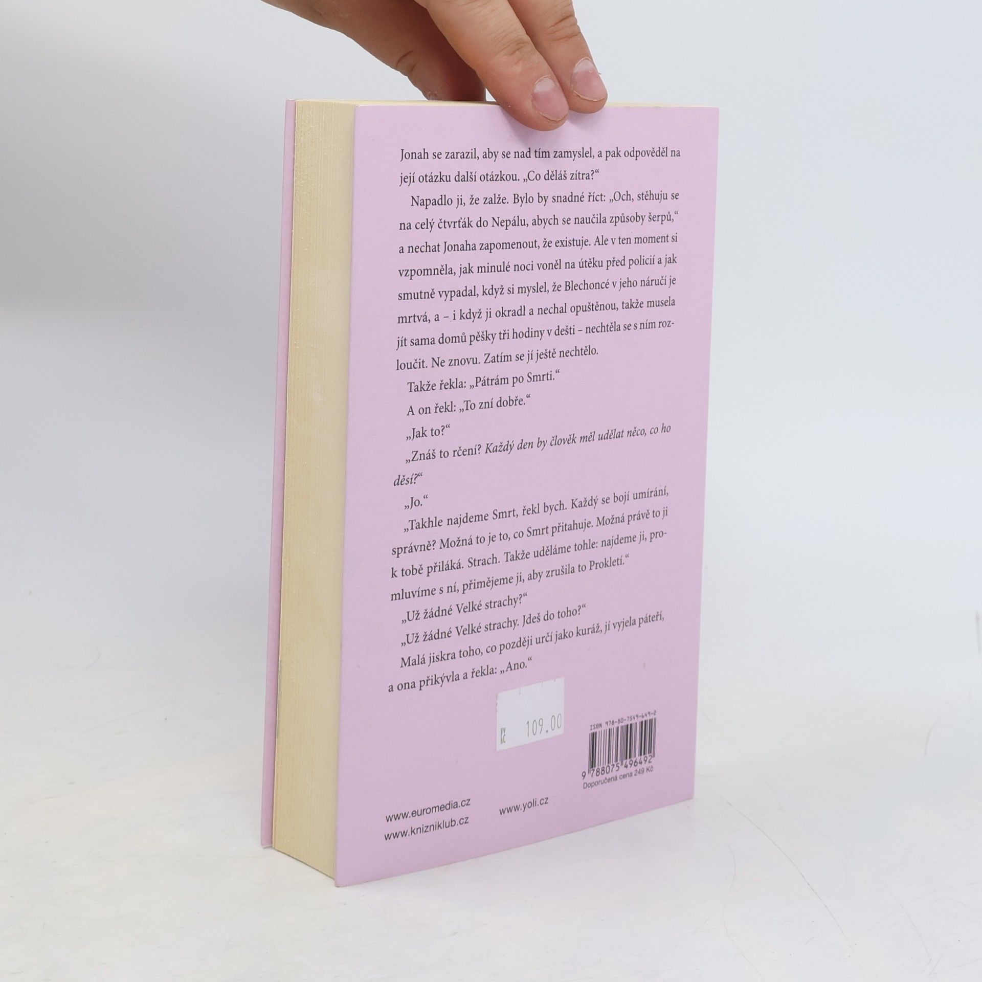 Krystal Sutherland Skoro úplný seznam těch nejhorších nočních můr