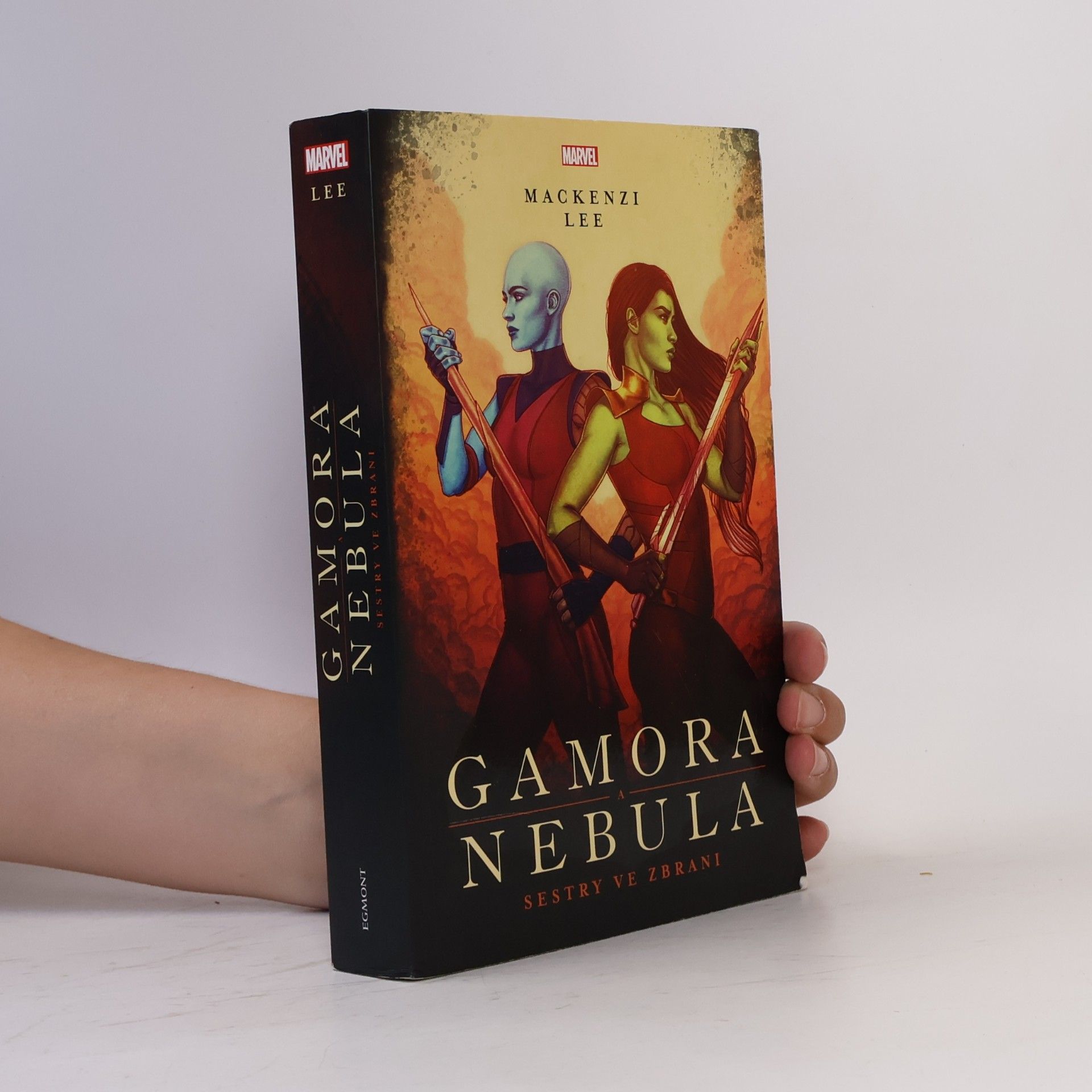 Mackenzi Lee Gamora a Nebula: sestry ve zbrani