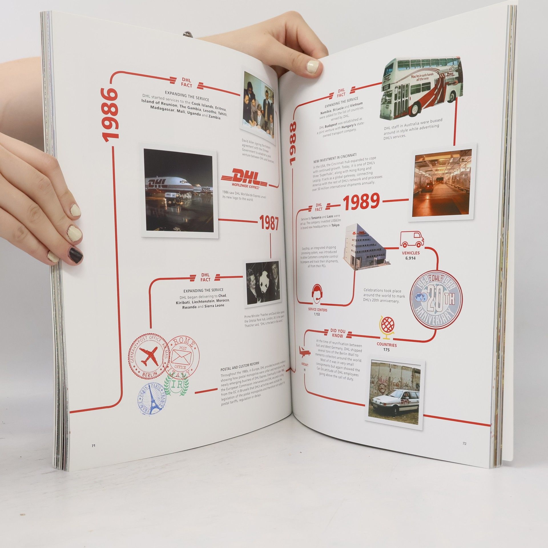 Collectif d'auteurs 50 Years of DHL
