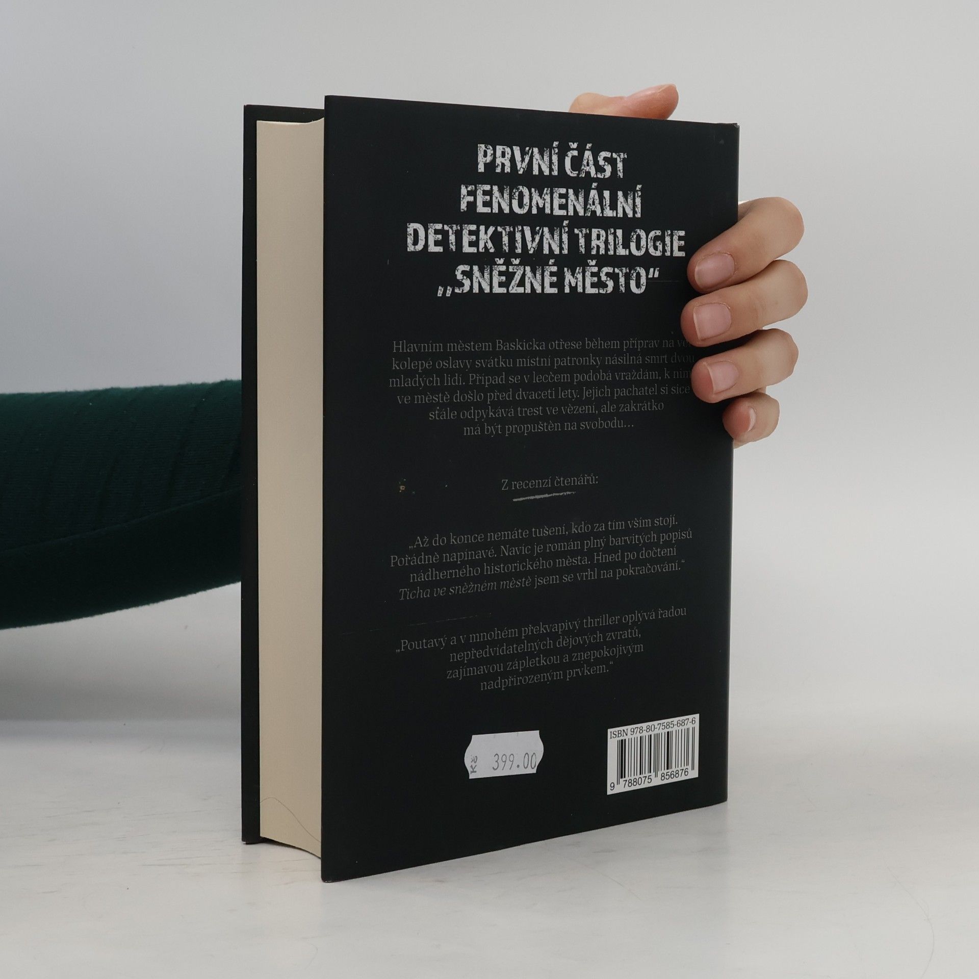 Eva Garcíaová Sáenzová Ticho ve sněžném městě