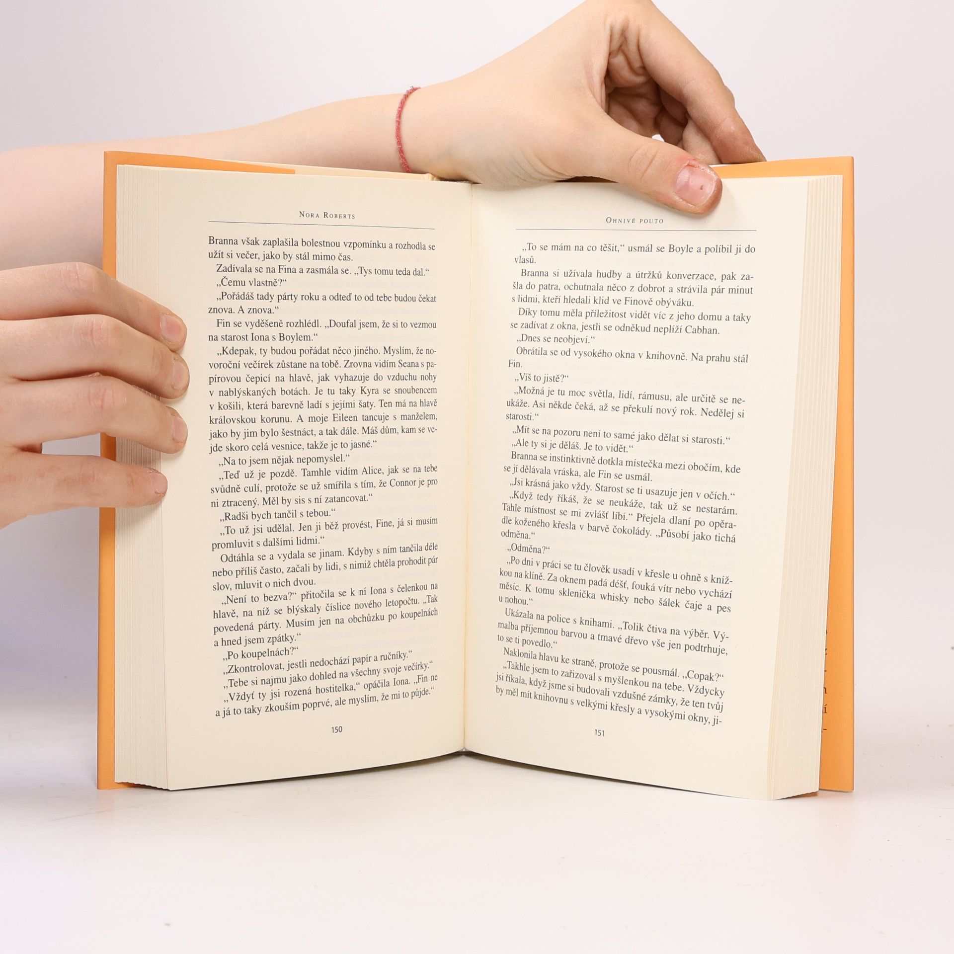 Nora Roberts Ohnivé pouto
