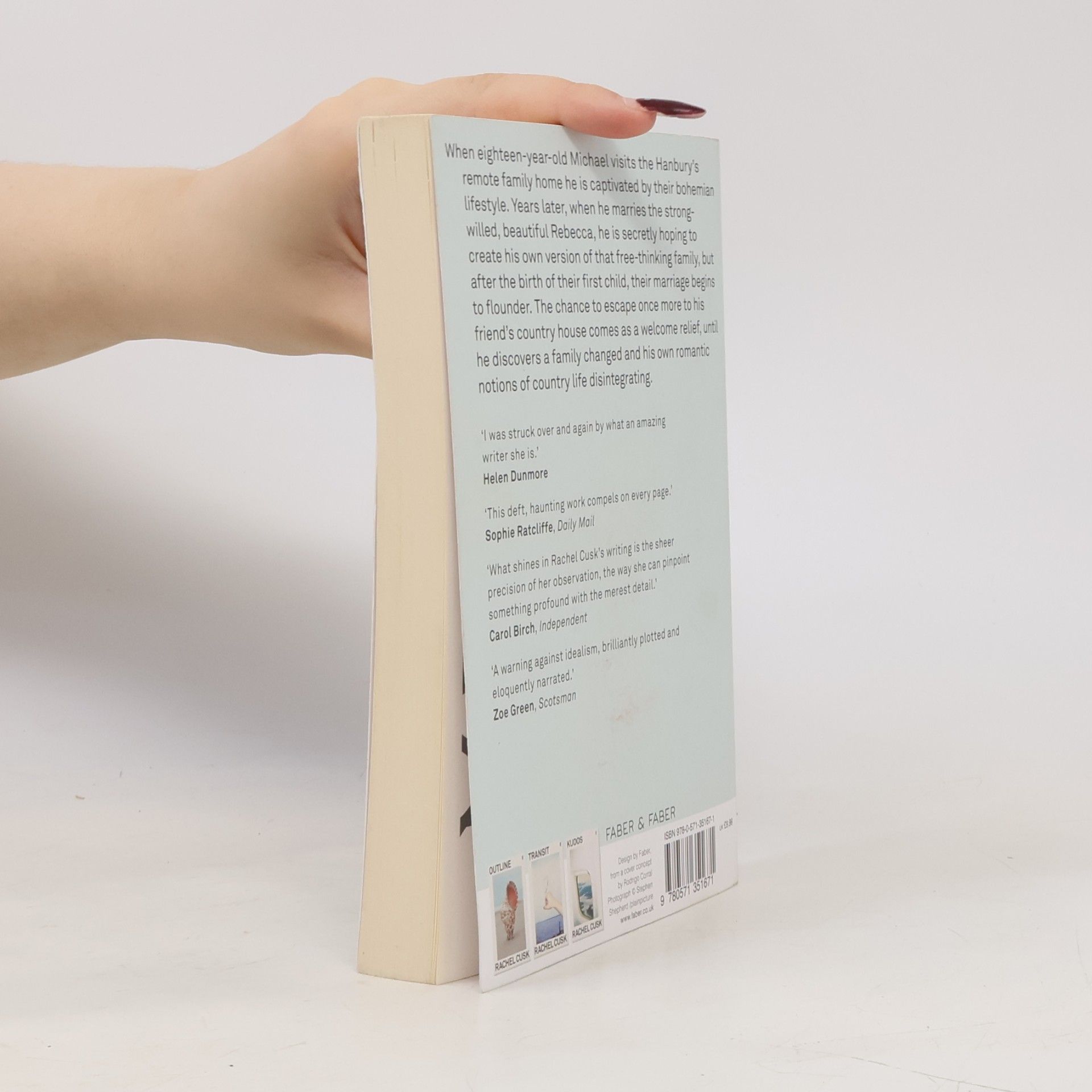 Rachel Cusk In the Fold
