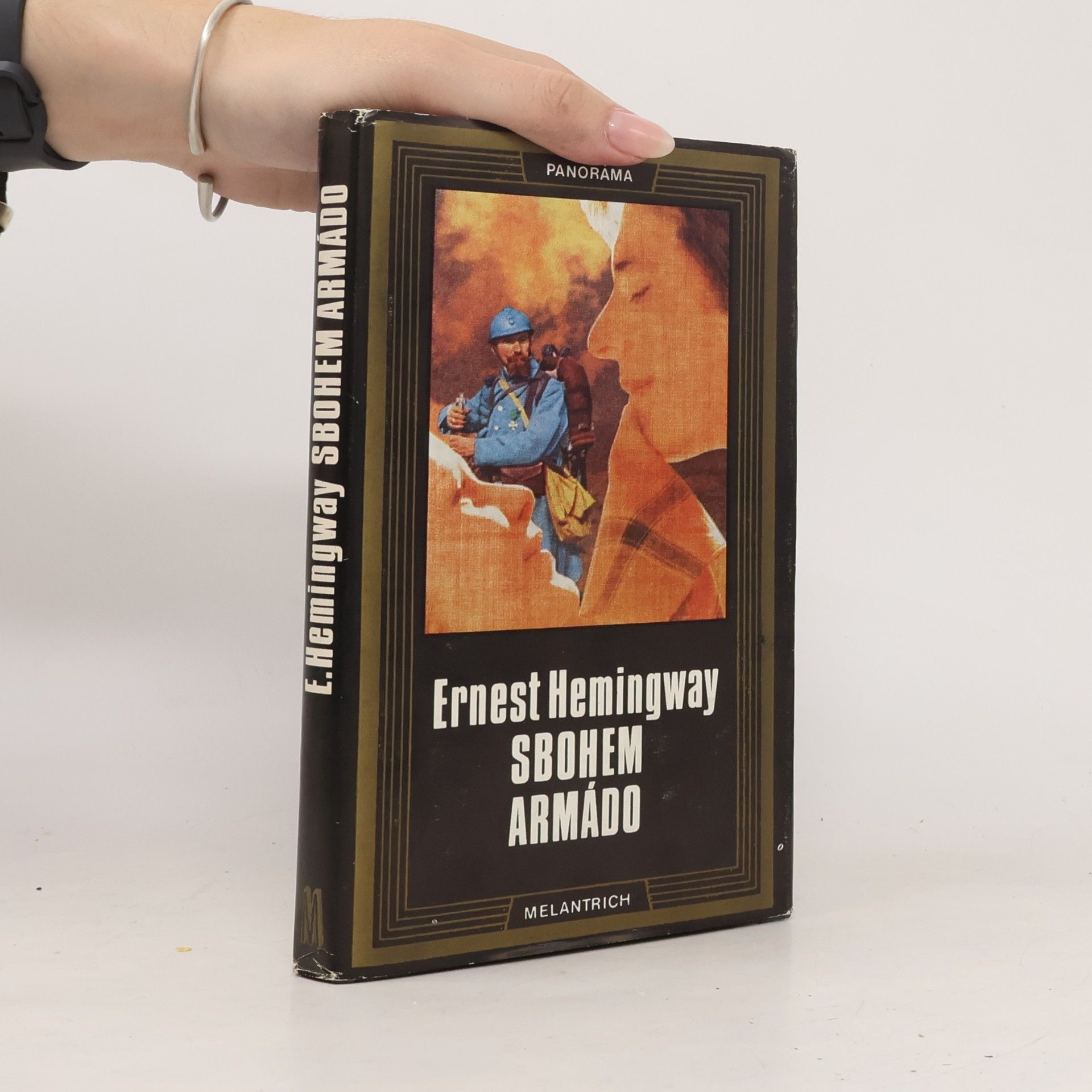 Ernest Hemingway Sbohem armádo