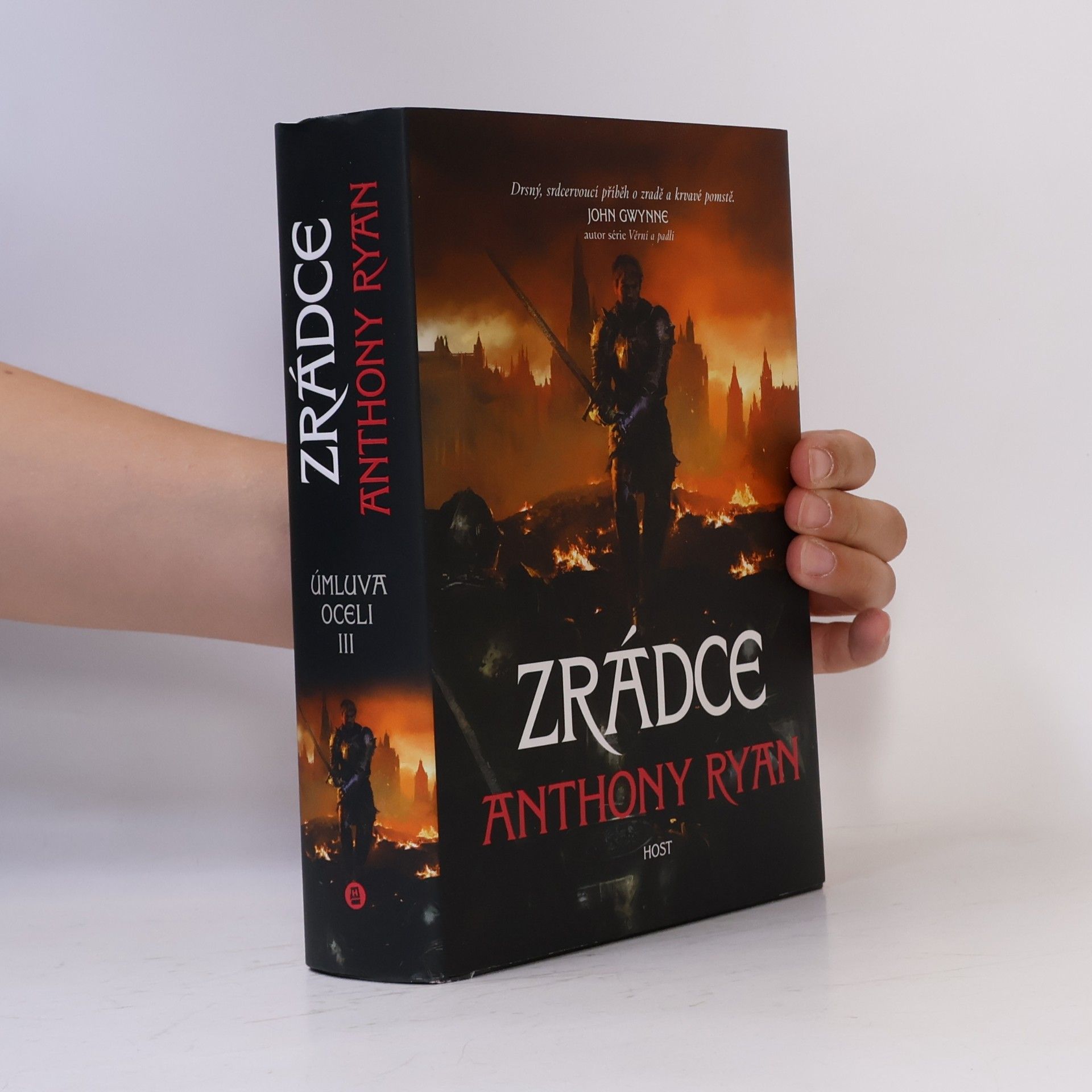 Anthony Ryan Zrádce