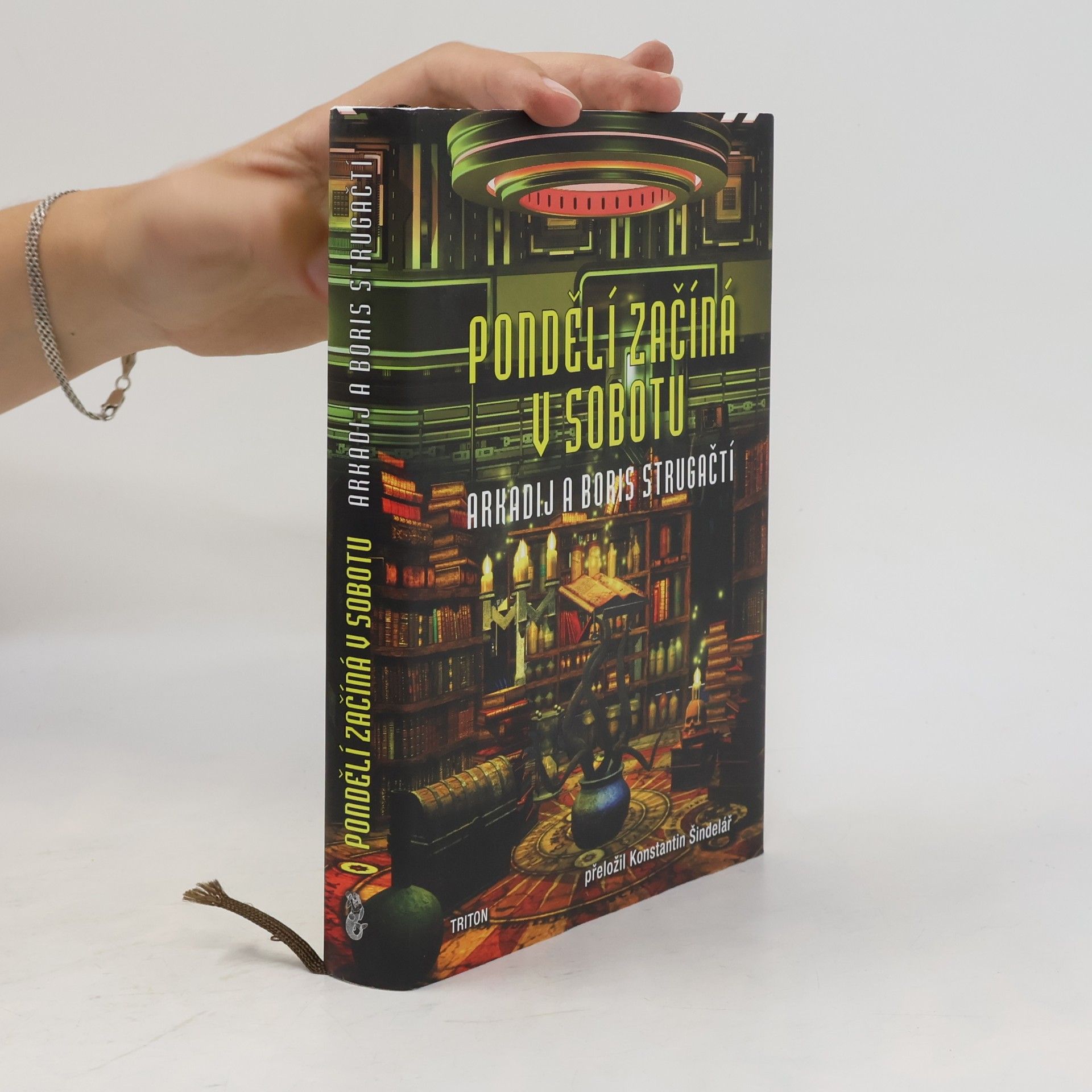 Arkady Strugatsky Pondělí začíná v sobotu