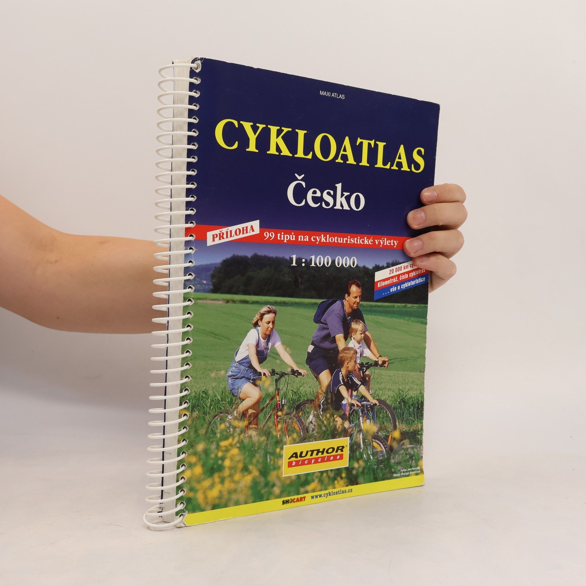 Kolektiv autorů Cykloatlas Česko 1: 100 000. 99 tipů na cykloturistické výlety. 32 000 km cyklotras, kilometráž, čísla cyklotras...vše o cykloturistice
