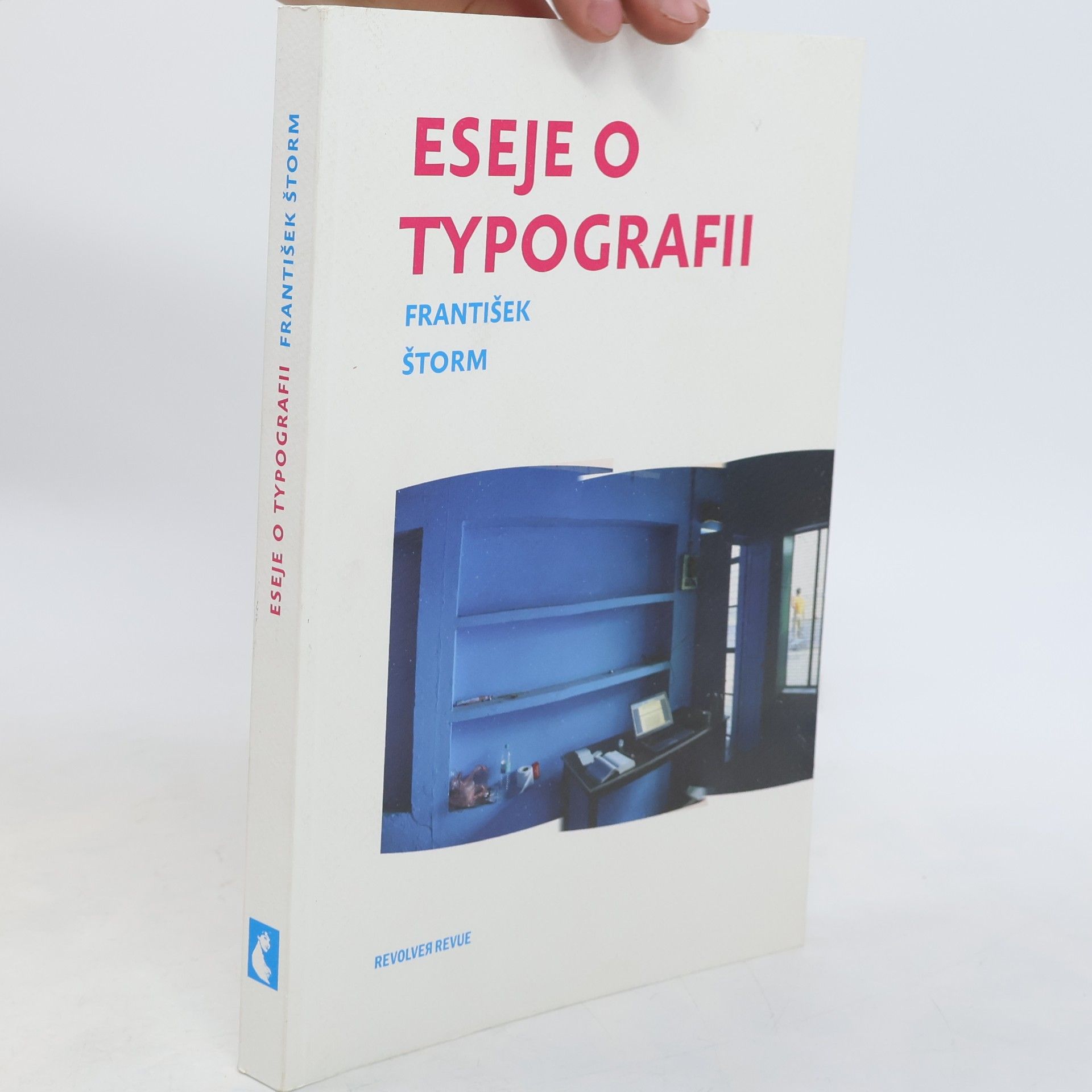 Eseje o typografii