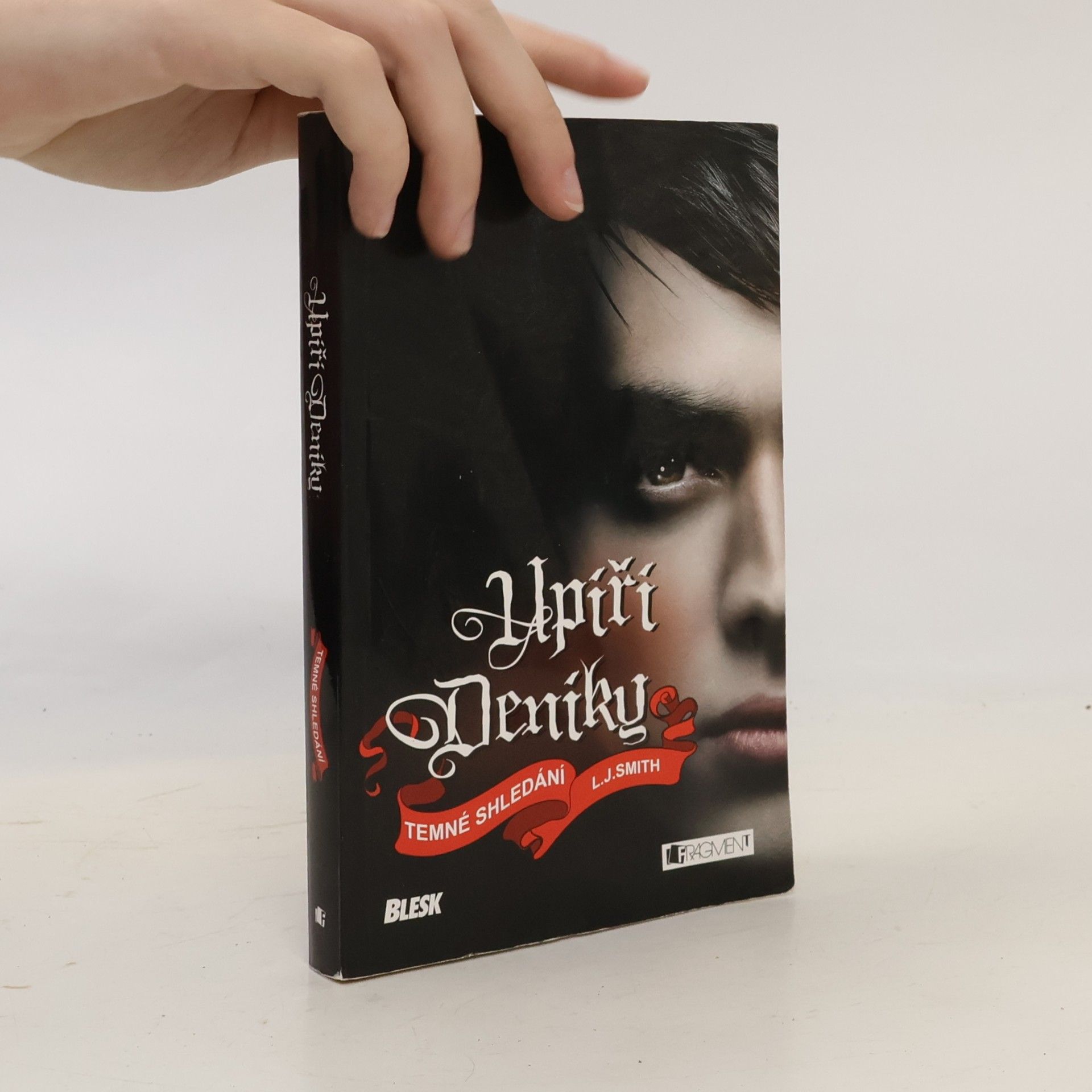 L. J. Smithová  Upíří deníky. Temné shledání