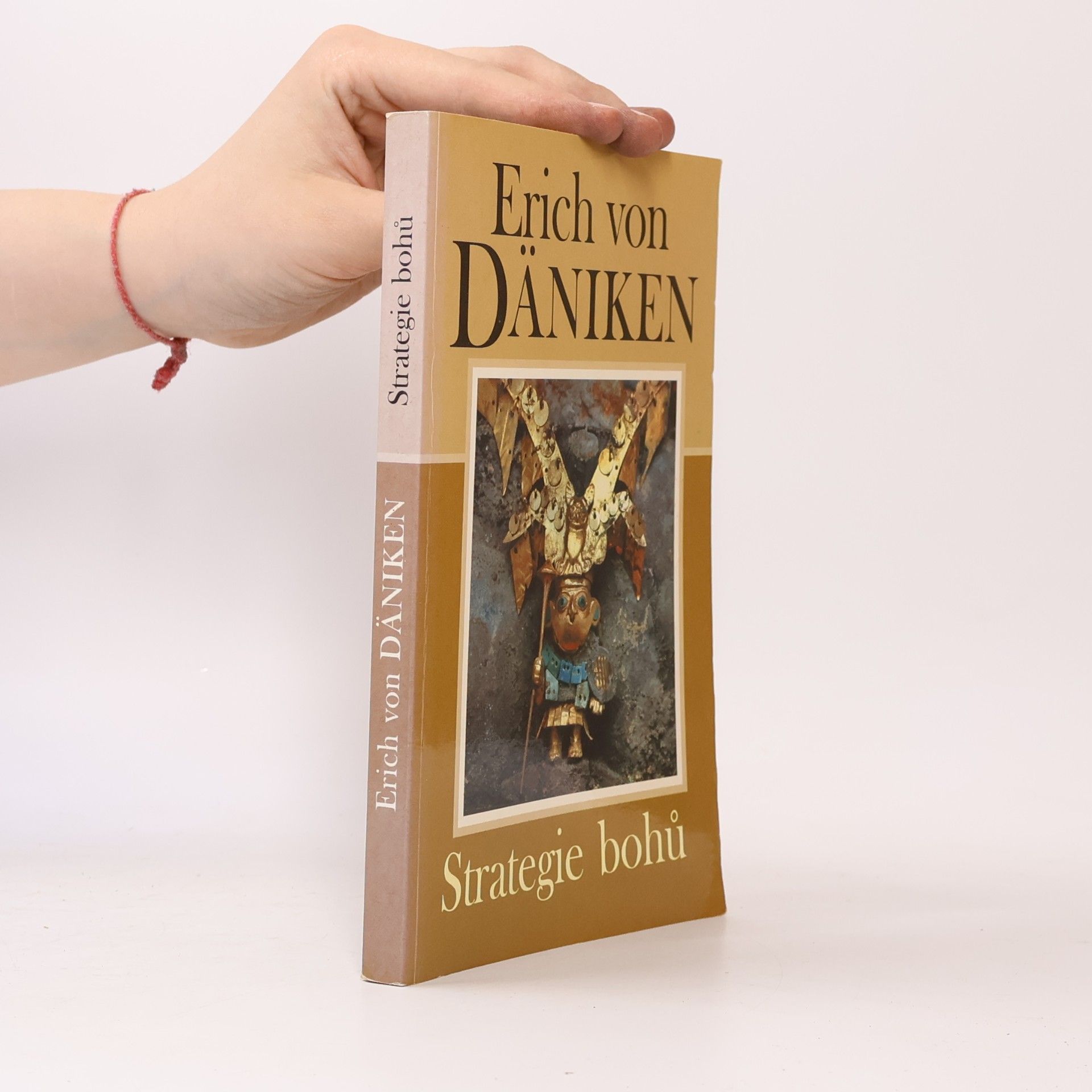 Erich von Däniken Strategie bohů