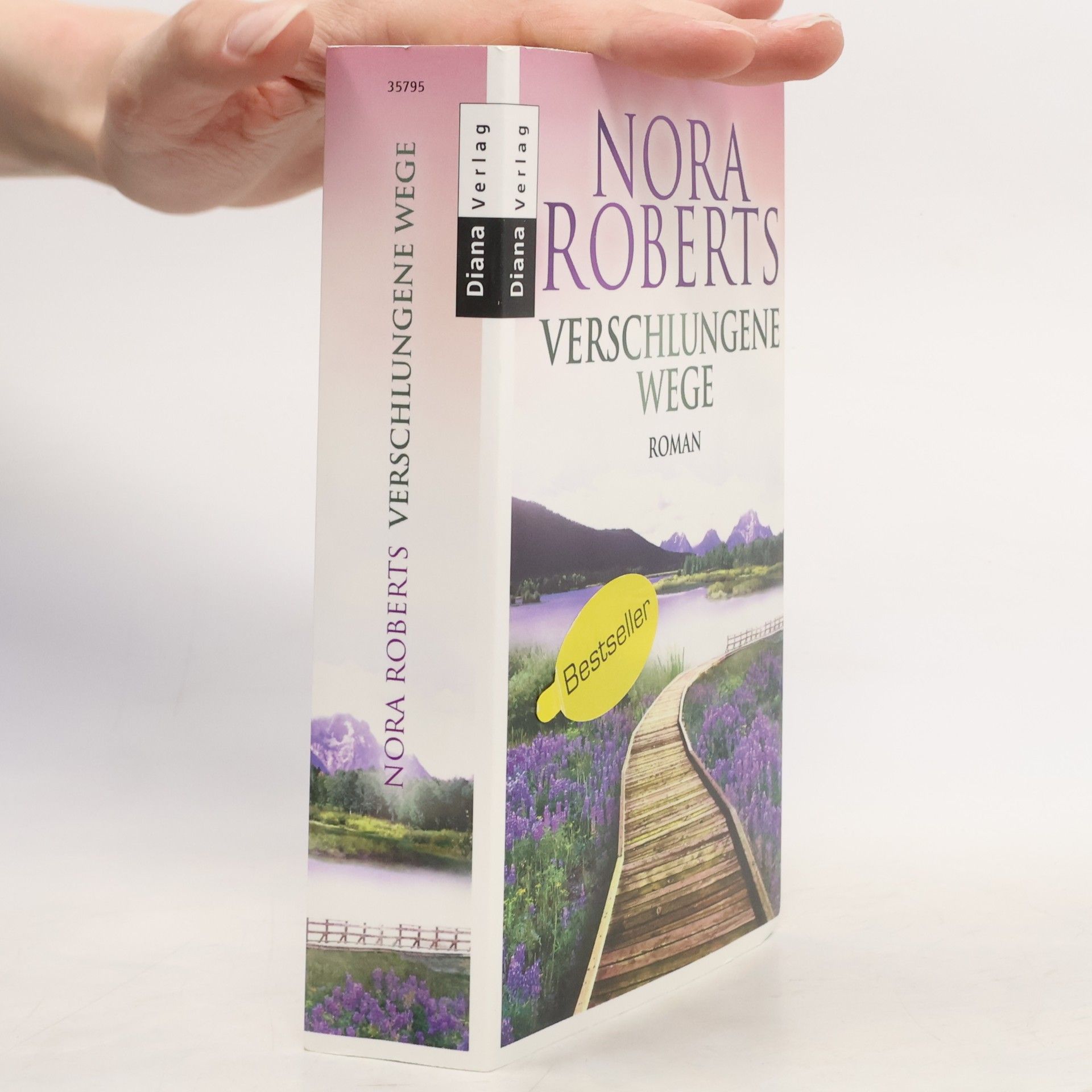 Nora Roberts Verschlungene Wege