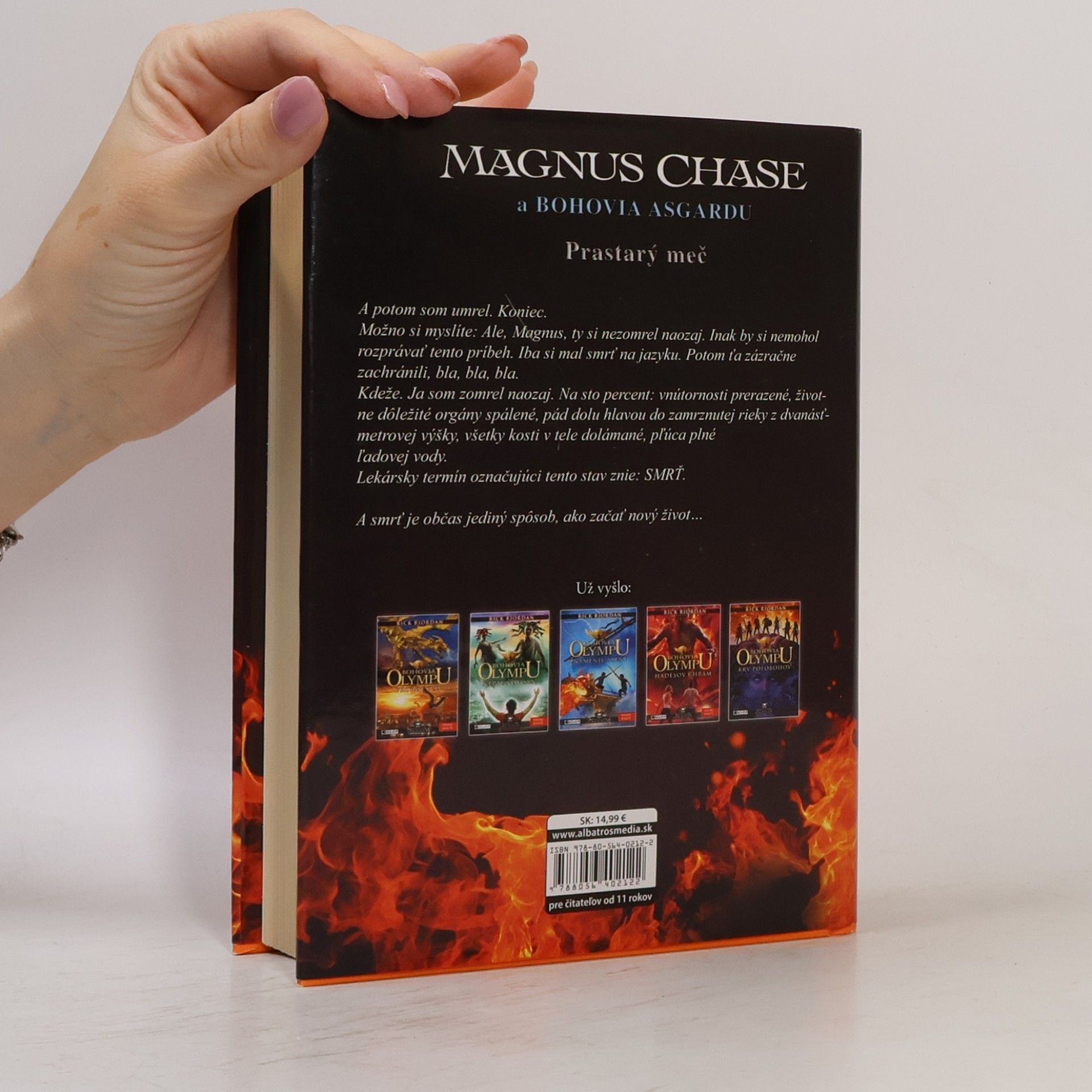 Rick Riordan Magnus Chase a Bohovia Asgardu - Prastarý meč