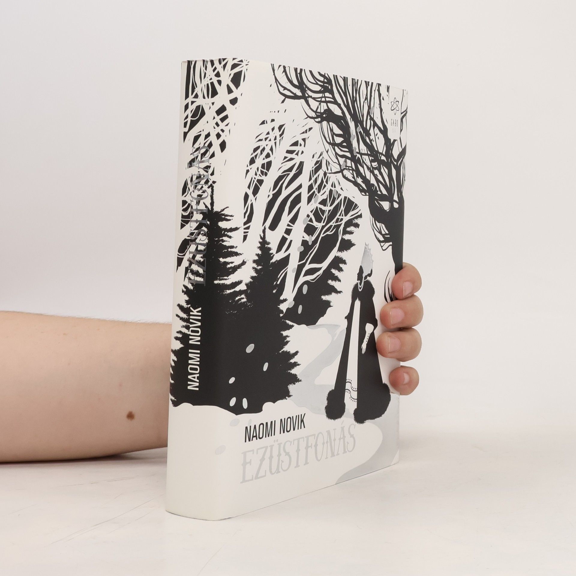 Naomi Novik Ezüstfonás