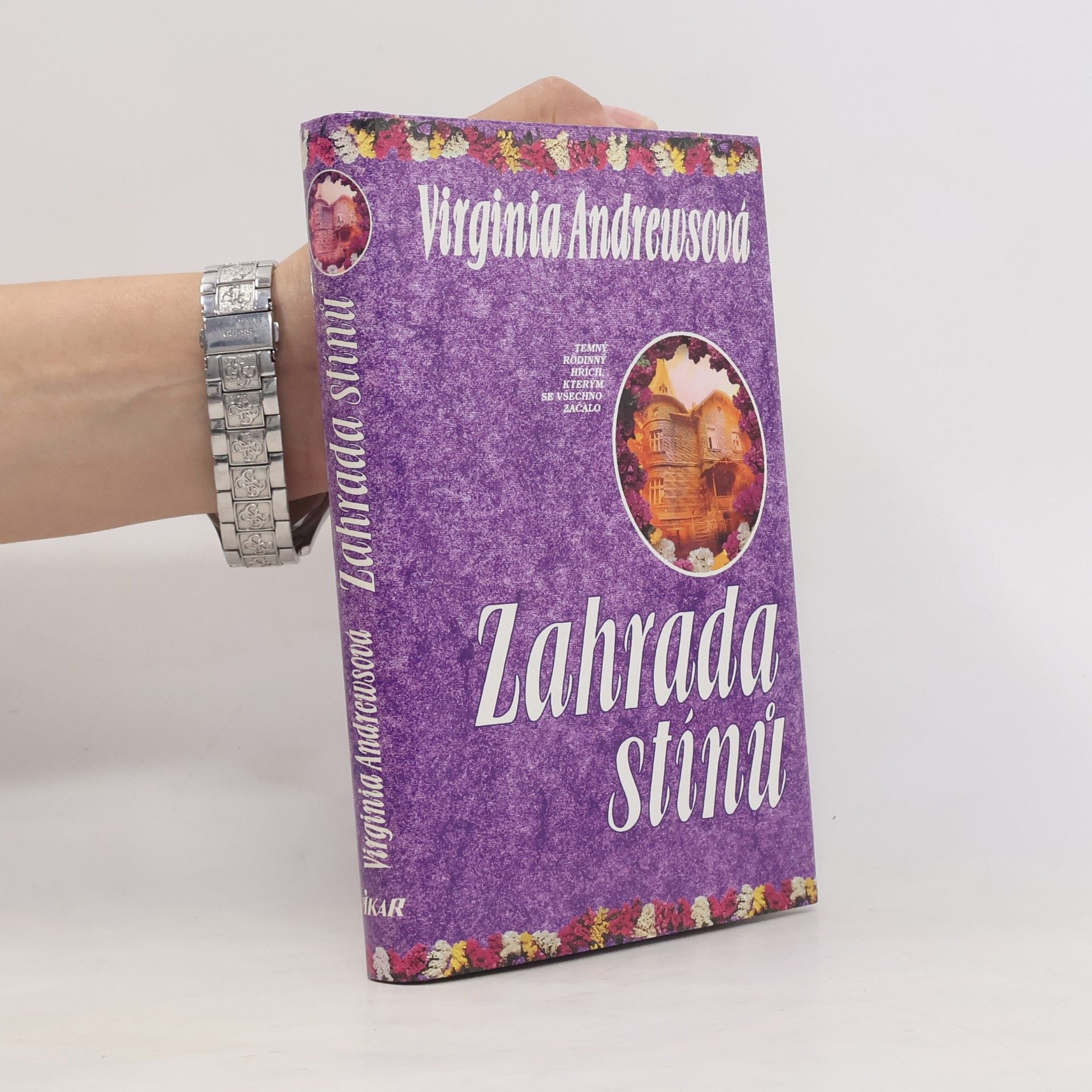 V. C. Andrews Zahrada stínů. 5. část pentalogie