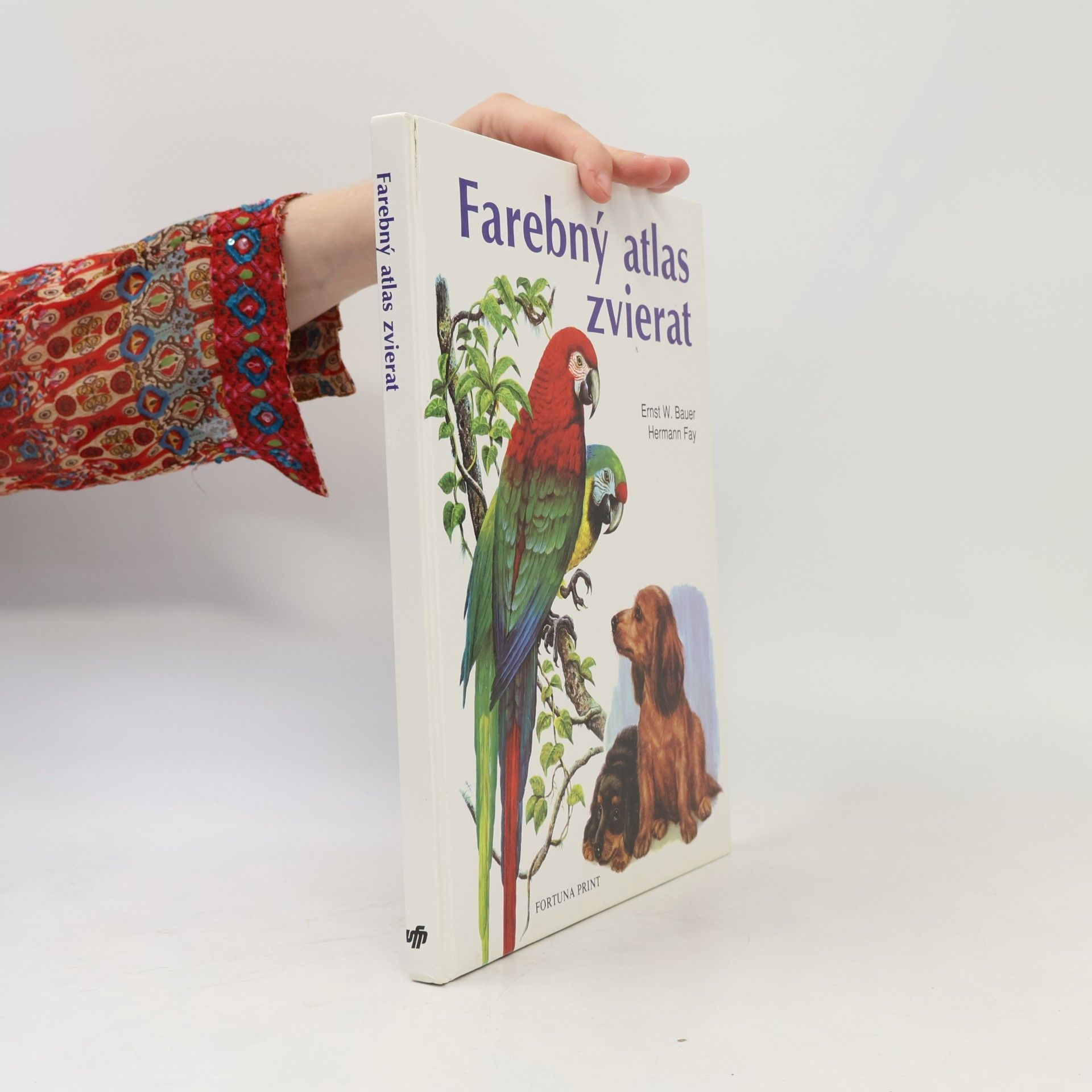 Erns W. Bauer Farebný atlas zvierat