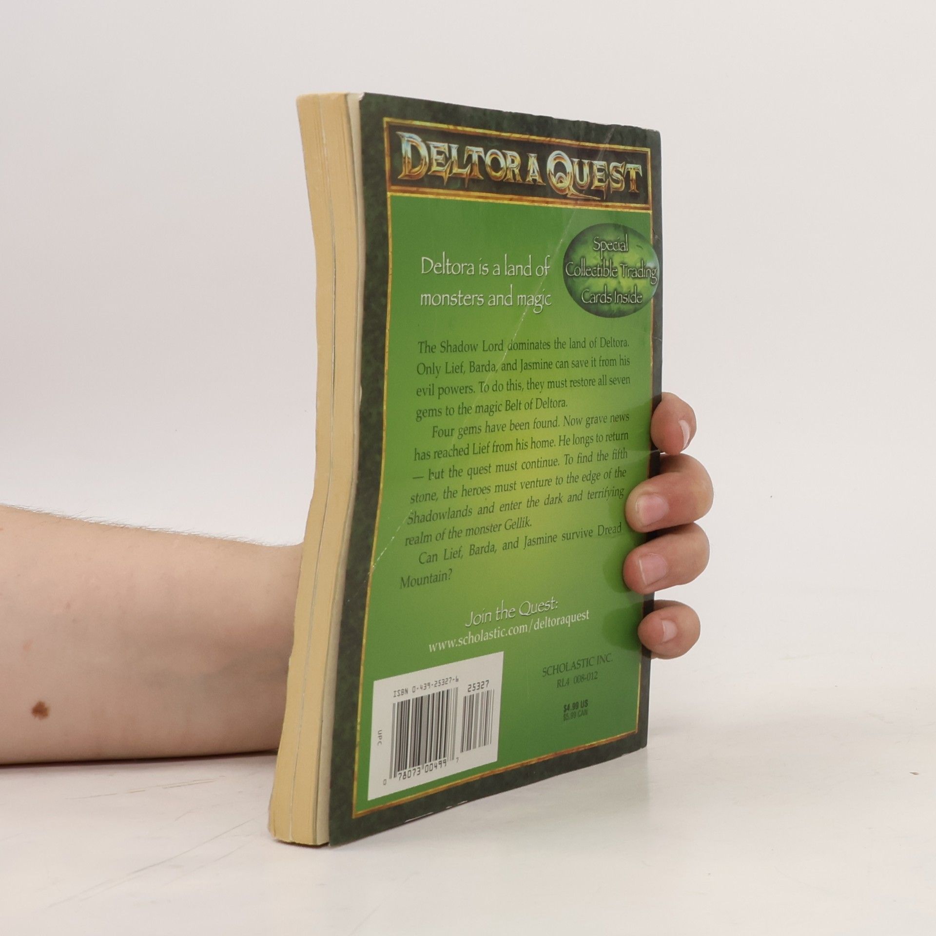 Jennifer Rowe Dread mountain : Deltora Quest
