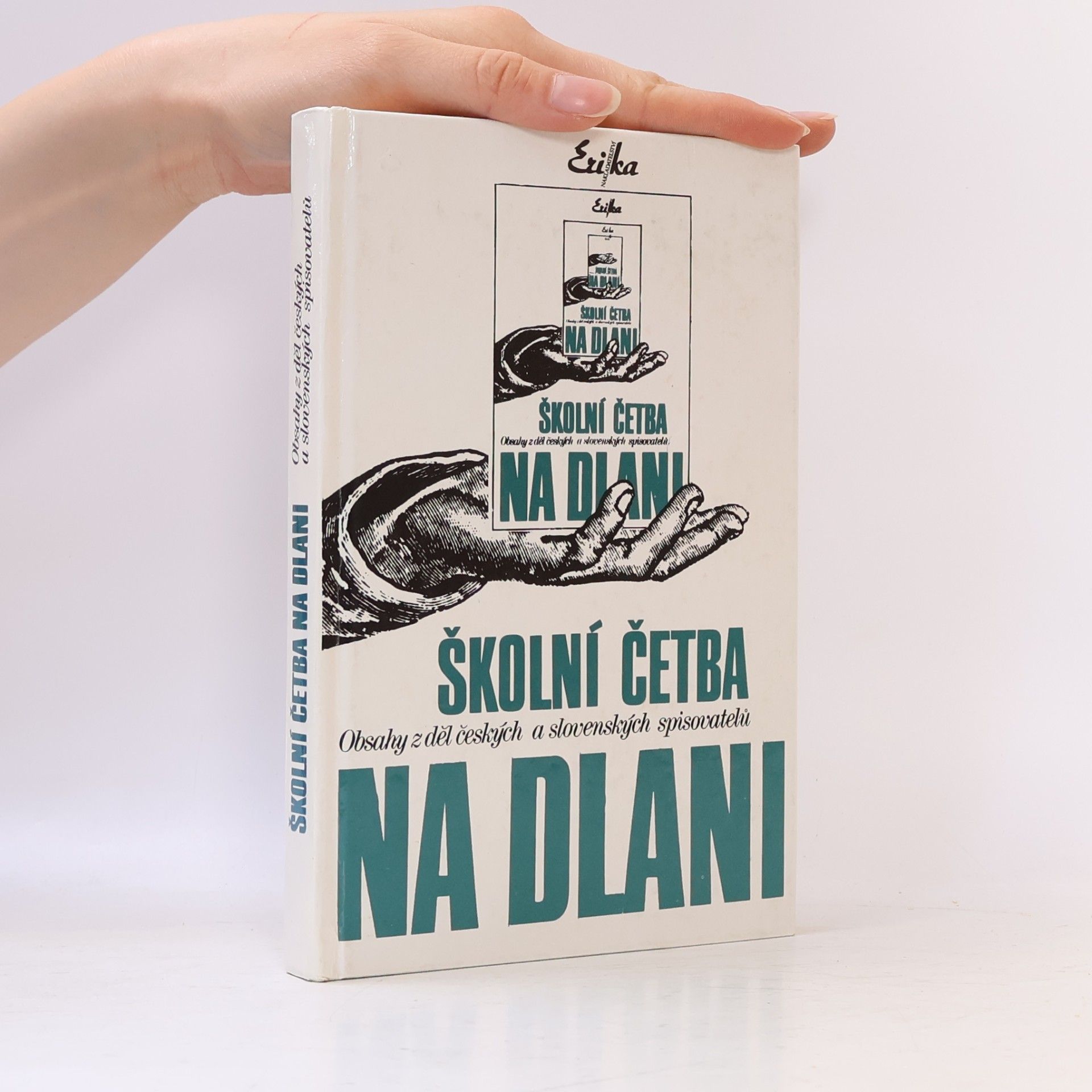 Autorenkollektiv Školní četba na dlani: obsahy z děl českých a slovenských spisovatelů