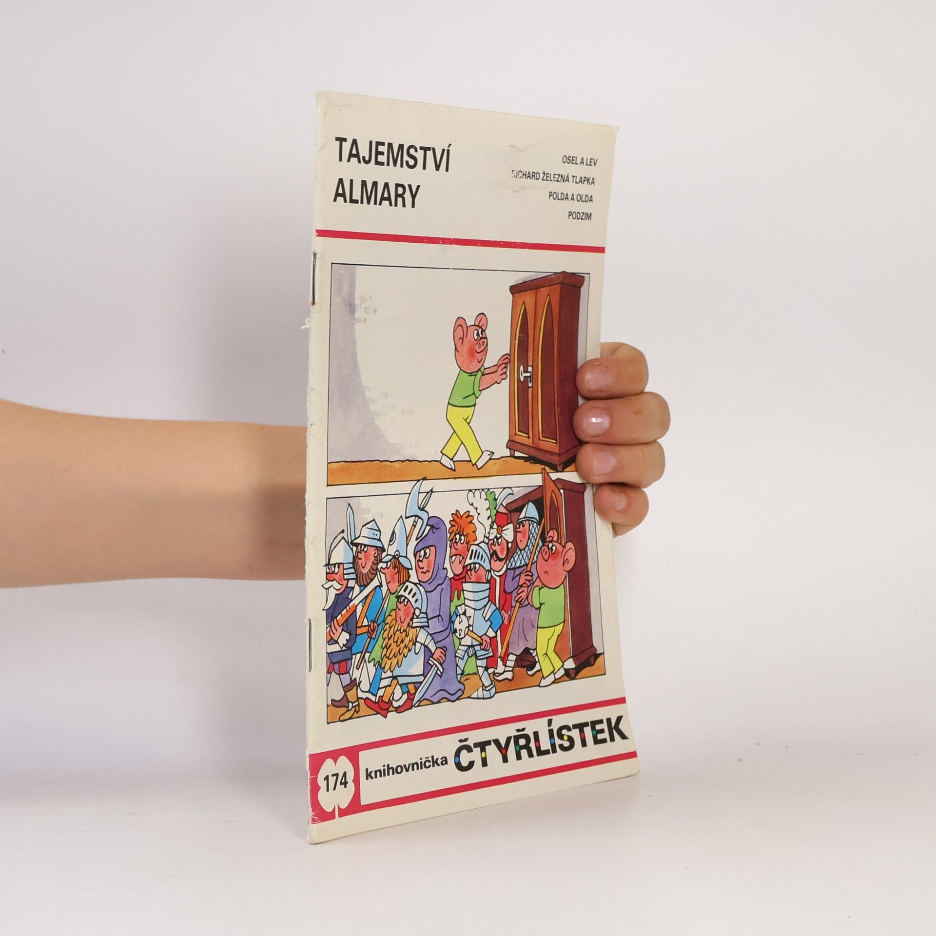 Ljuba Štíplová Čtyřlístek 174. Tajemství almary