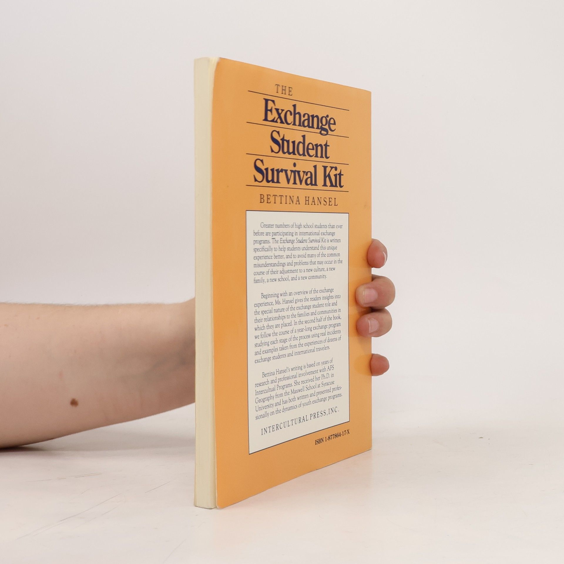 Bettina Hansel The exchange student survival kit
