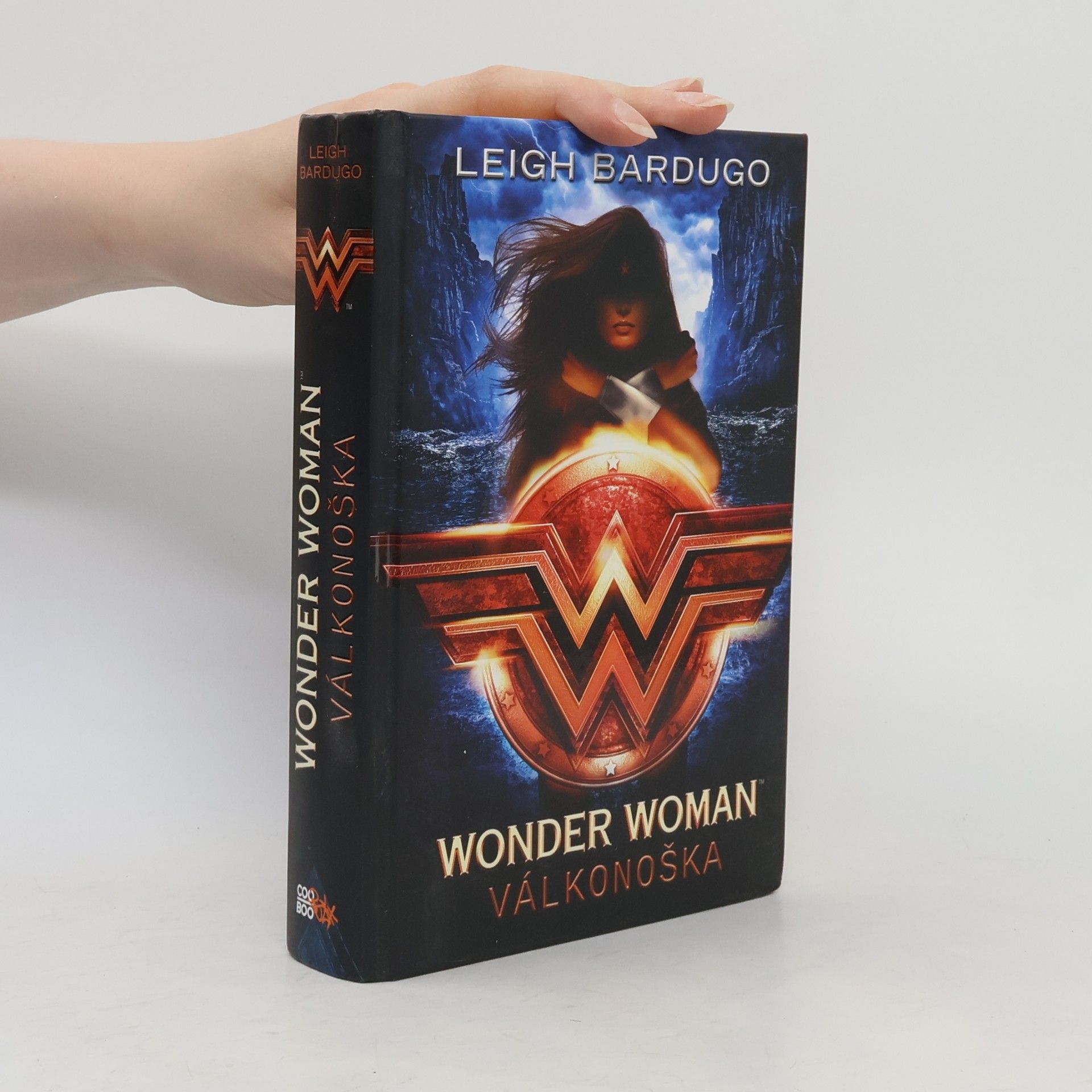 Leigh Bardugo Wonder Woman. Válkonoška