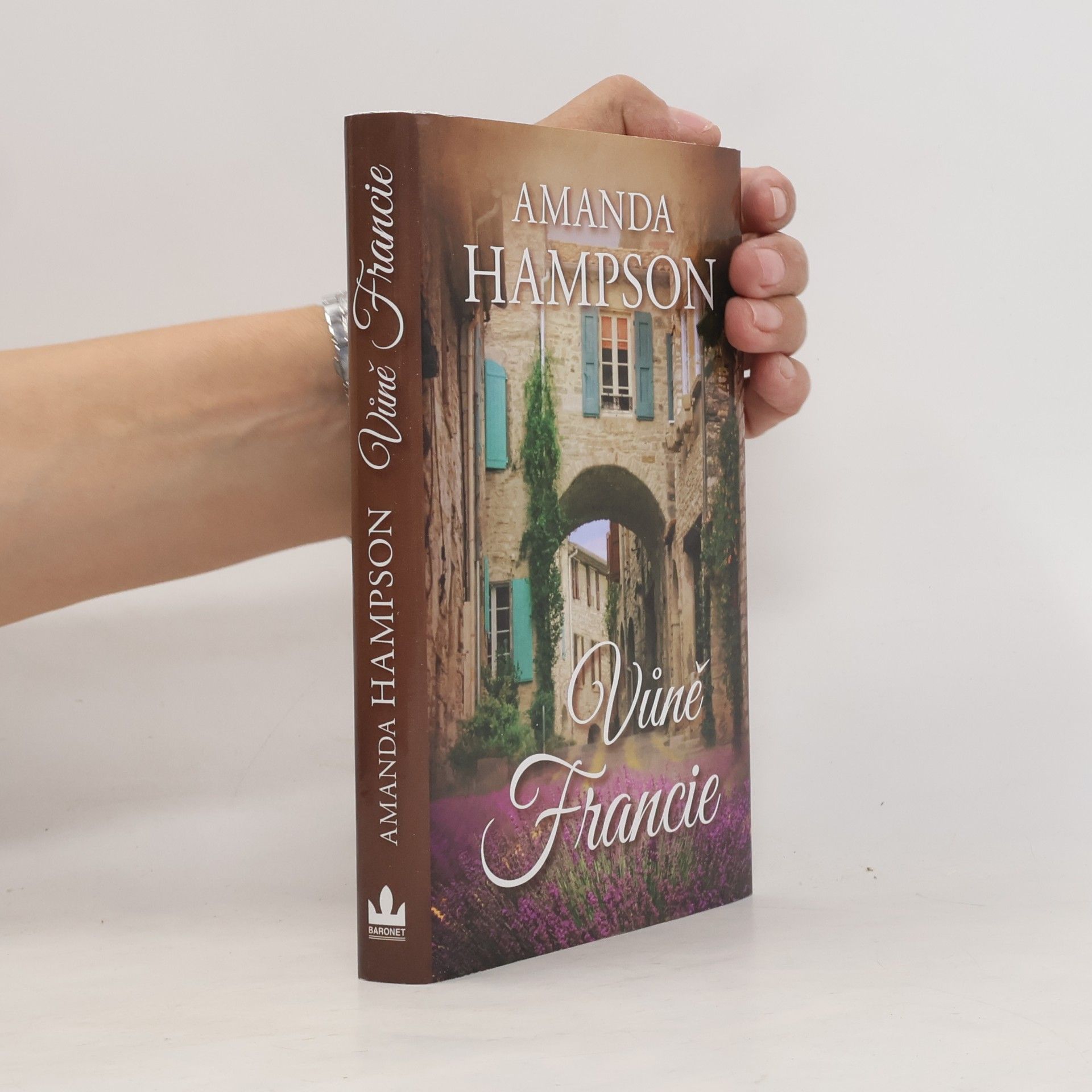 Amanda Hampson Vůně Francie