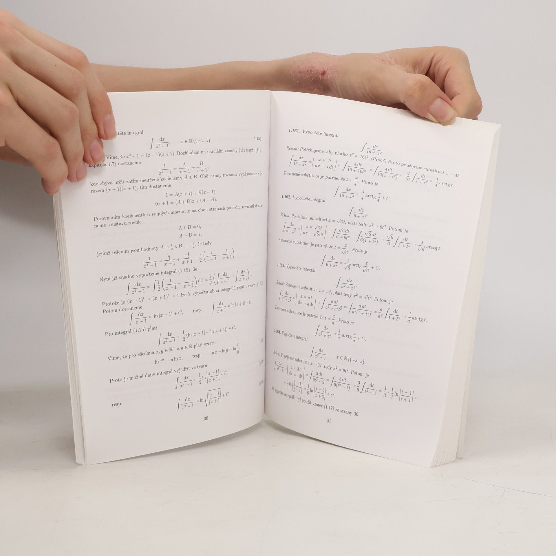 Ondřej Moc Sbírka úloh z matematiky. Integrální počet funkcí jedné proměnné