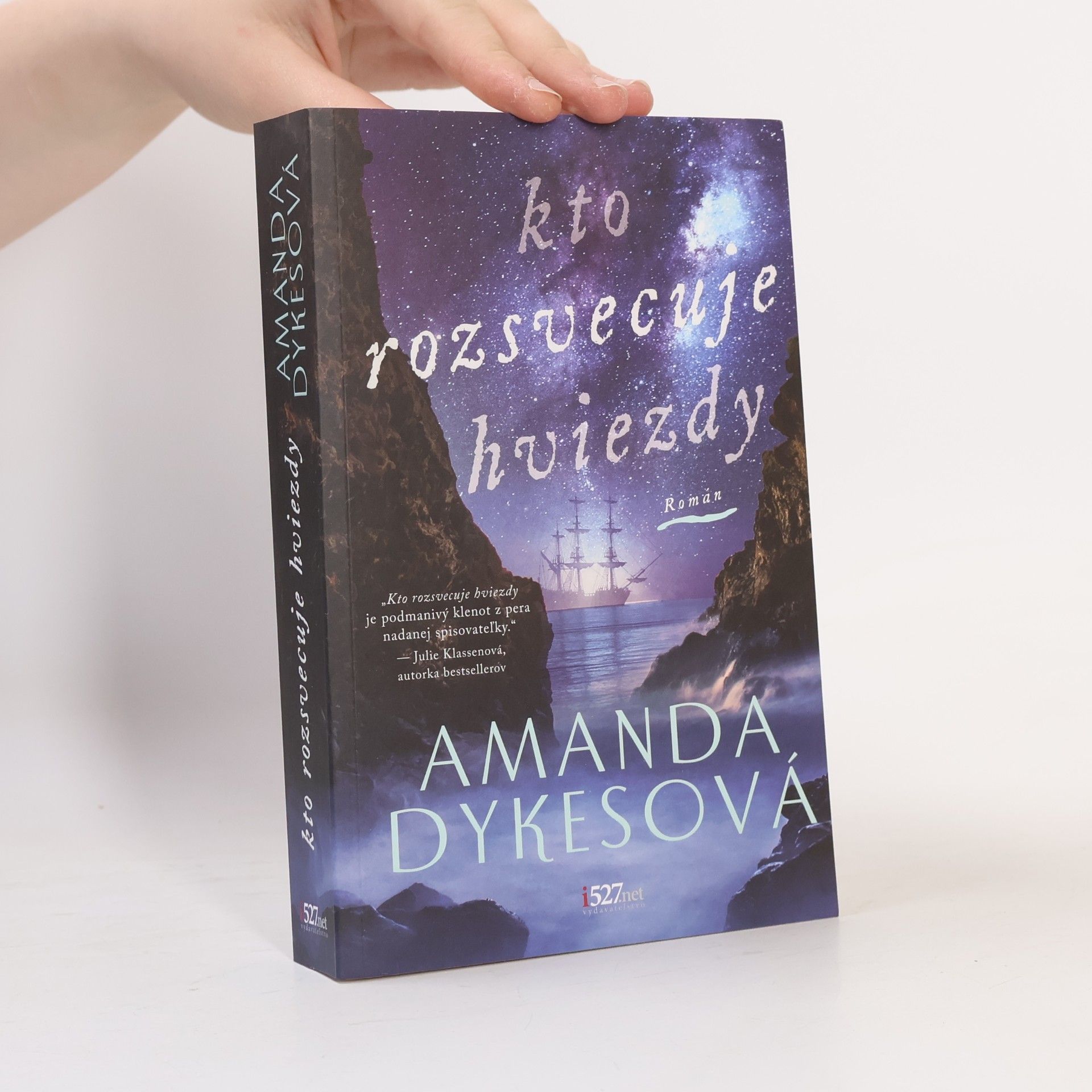 Amanda Dykes Kto rozsvecuje hviezdy