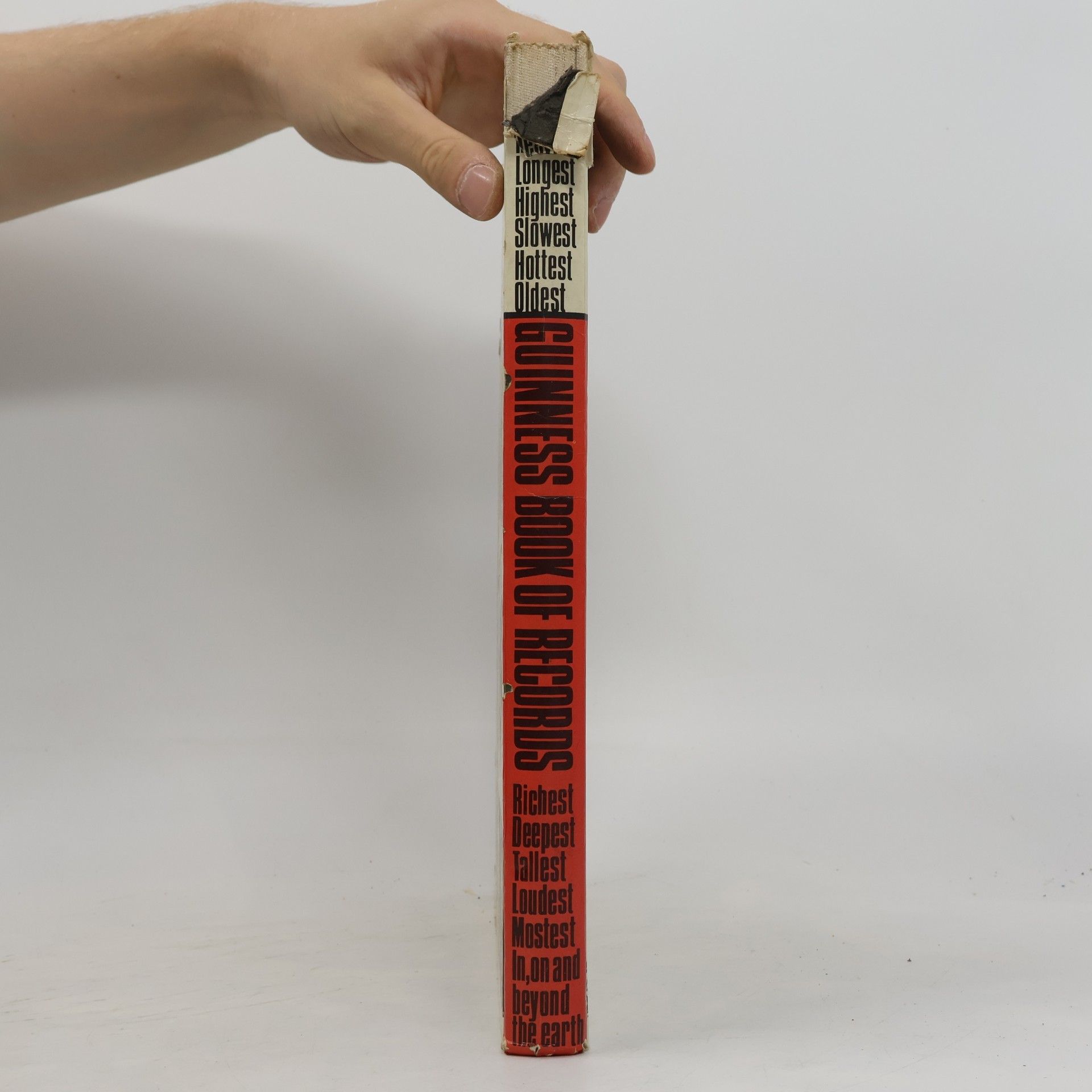 AA.VV. Guinness book of records