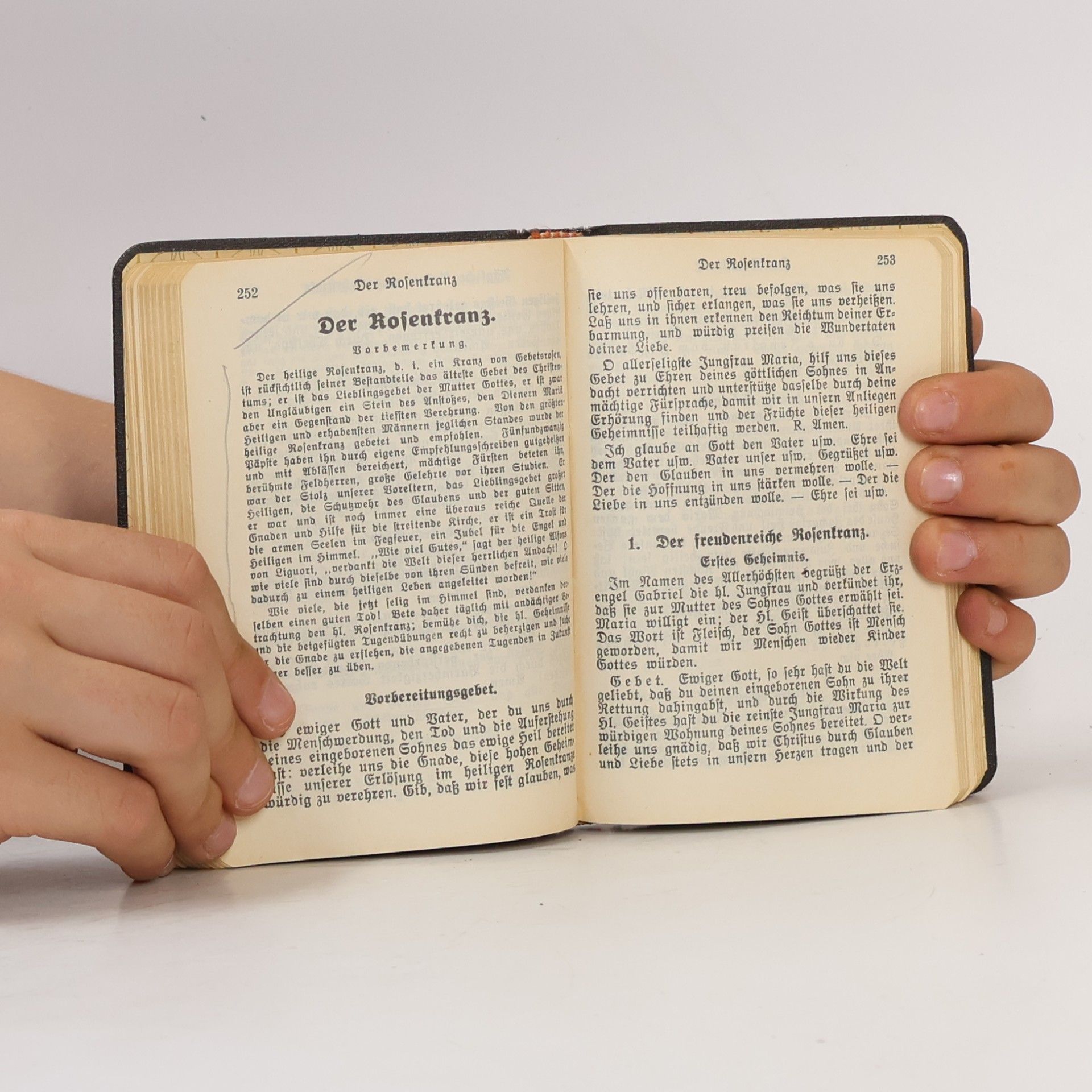 Collectif d'auteurs Katholische Kirchengesänge und Gebete