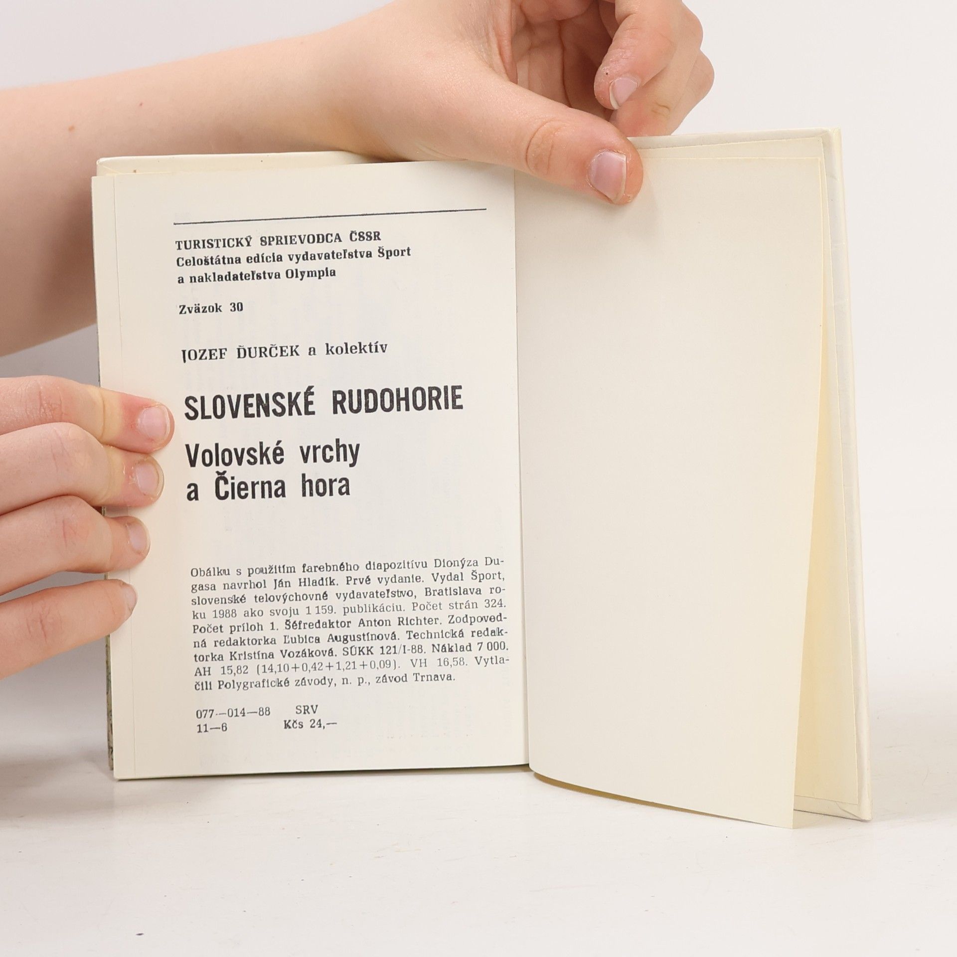 Collectif d'auteurs Slovenské rudohorie, Volovské vrchy a Čierna hora
