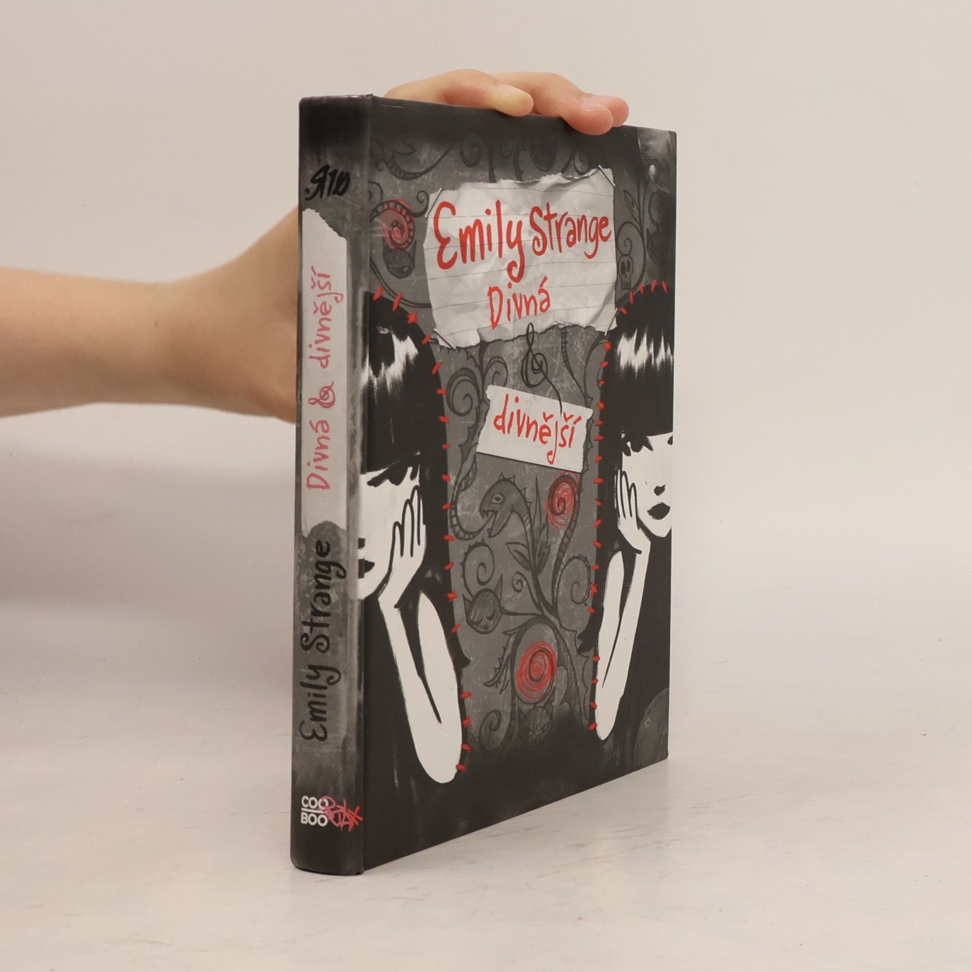 Robert Reger Emily Strange - Divná a divnější