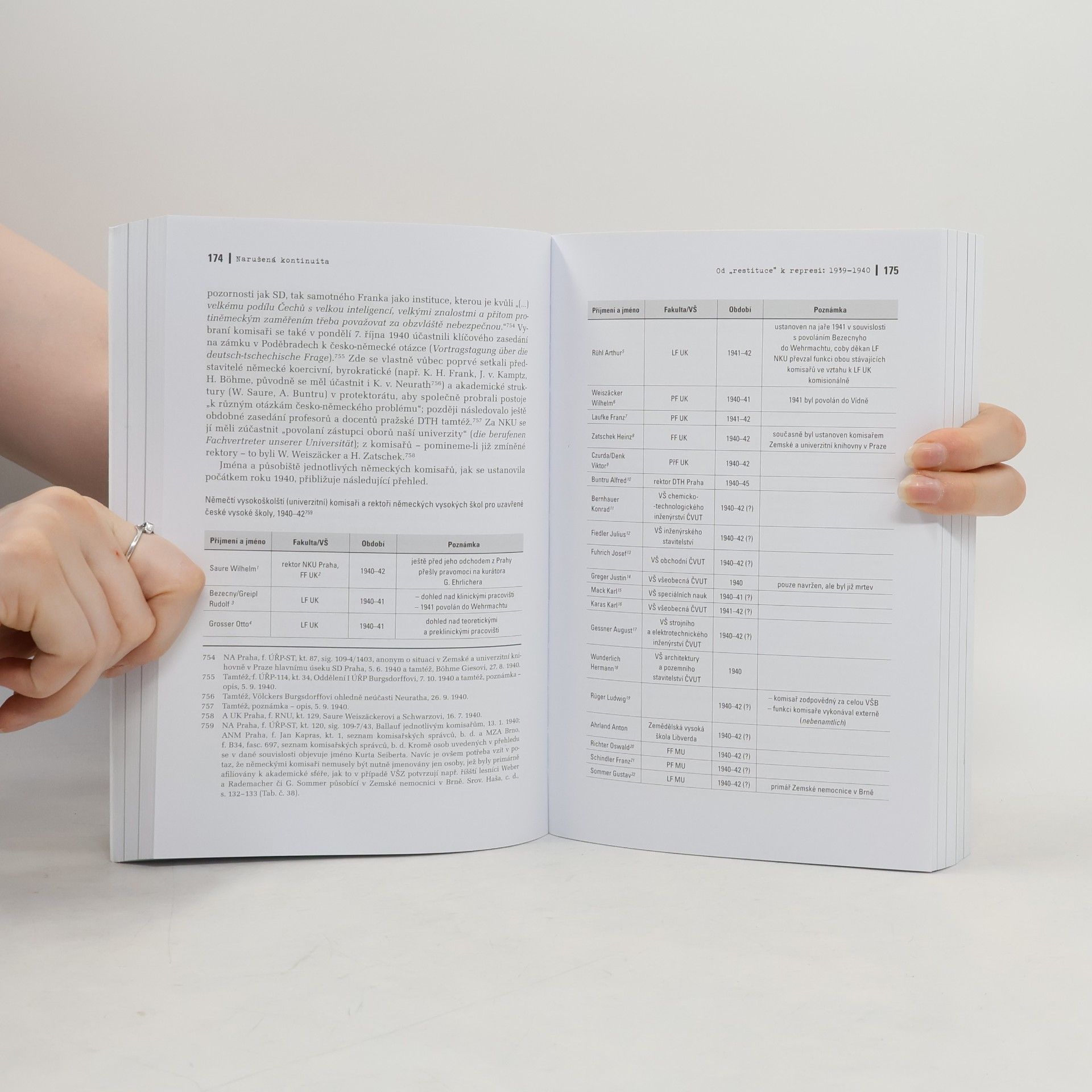 Michal V. Šimůnek Narušená kontinuita: Česká věda, německá hegemonie a totální válka, 1939–1945
