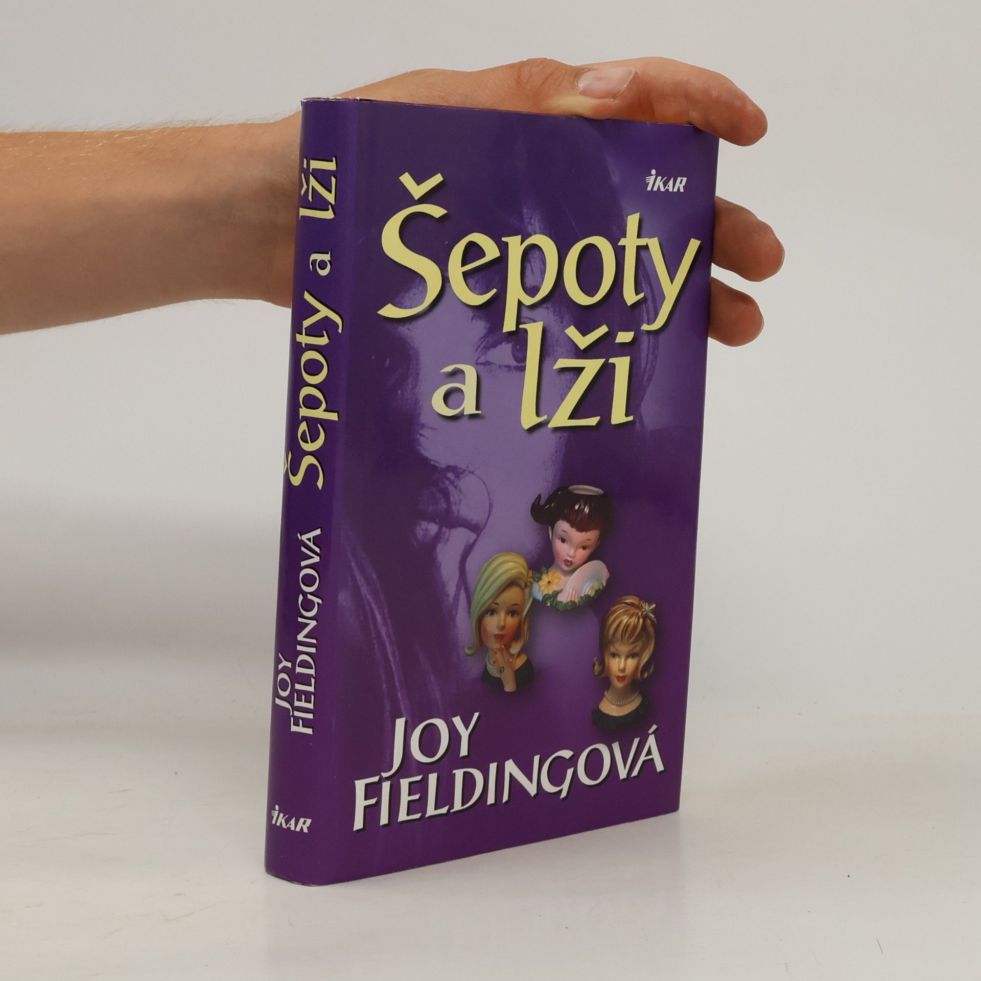 Joy Fielding Šepoty a lži