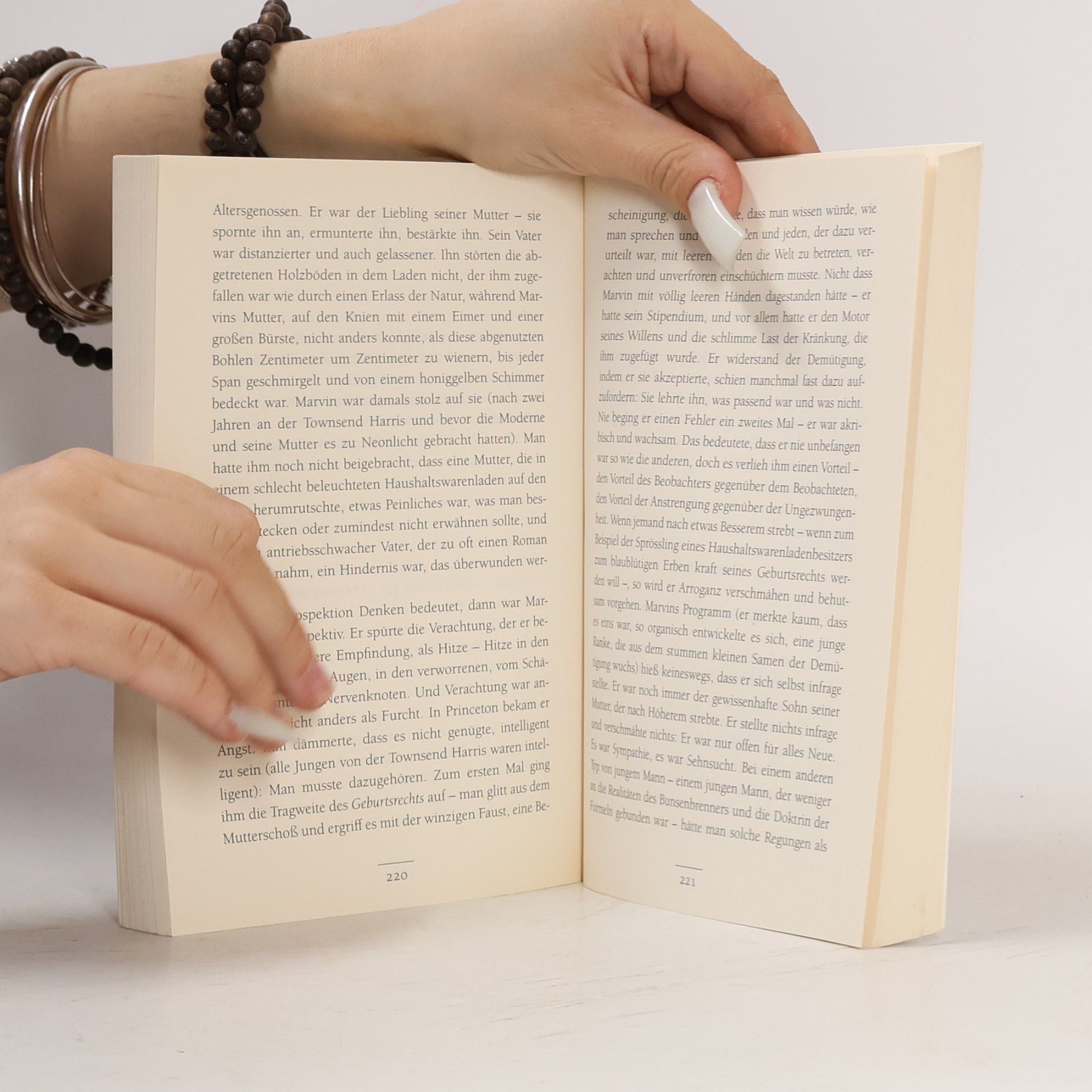 Cynthia Ozick Miss Nightingale in Paris