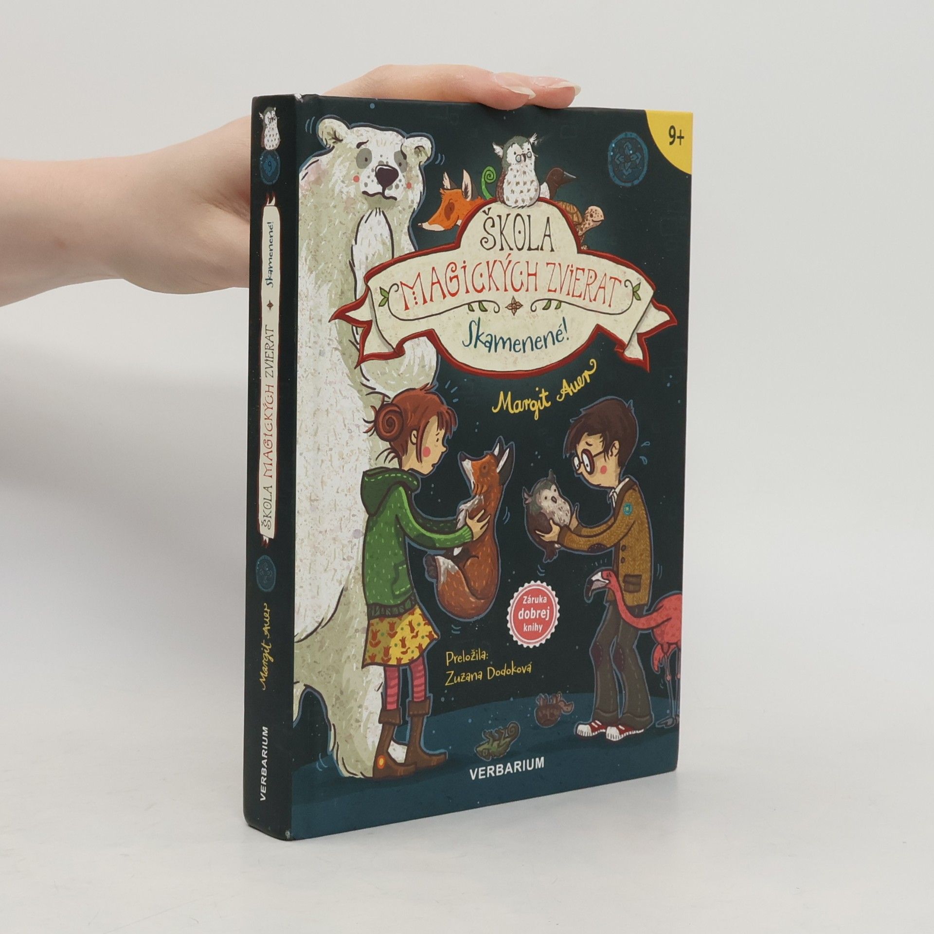 Margit Auer Škola magických zvierat 9. diel: Skamenené!
