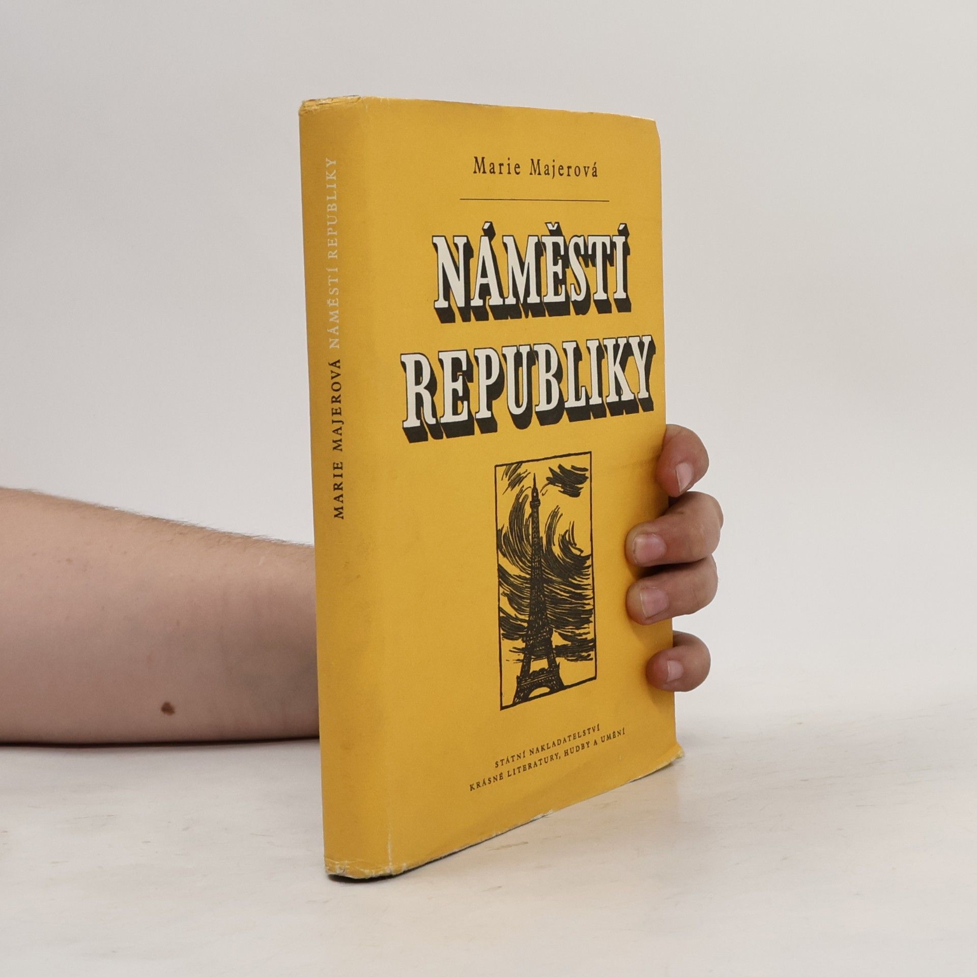 Marie Majerová Náměstí republiky