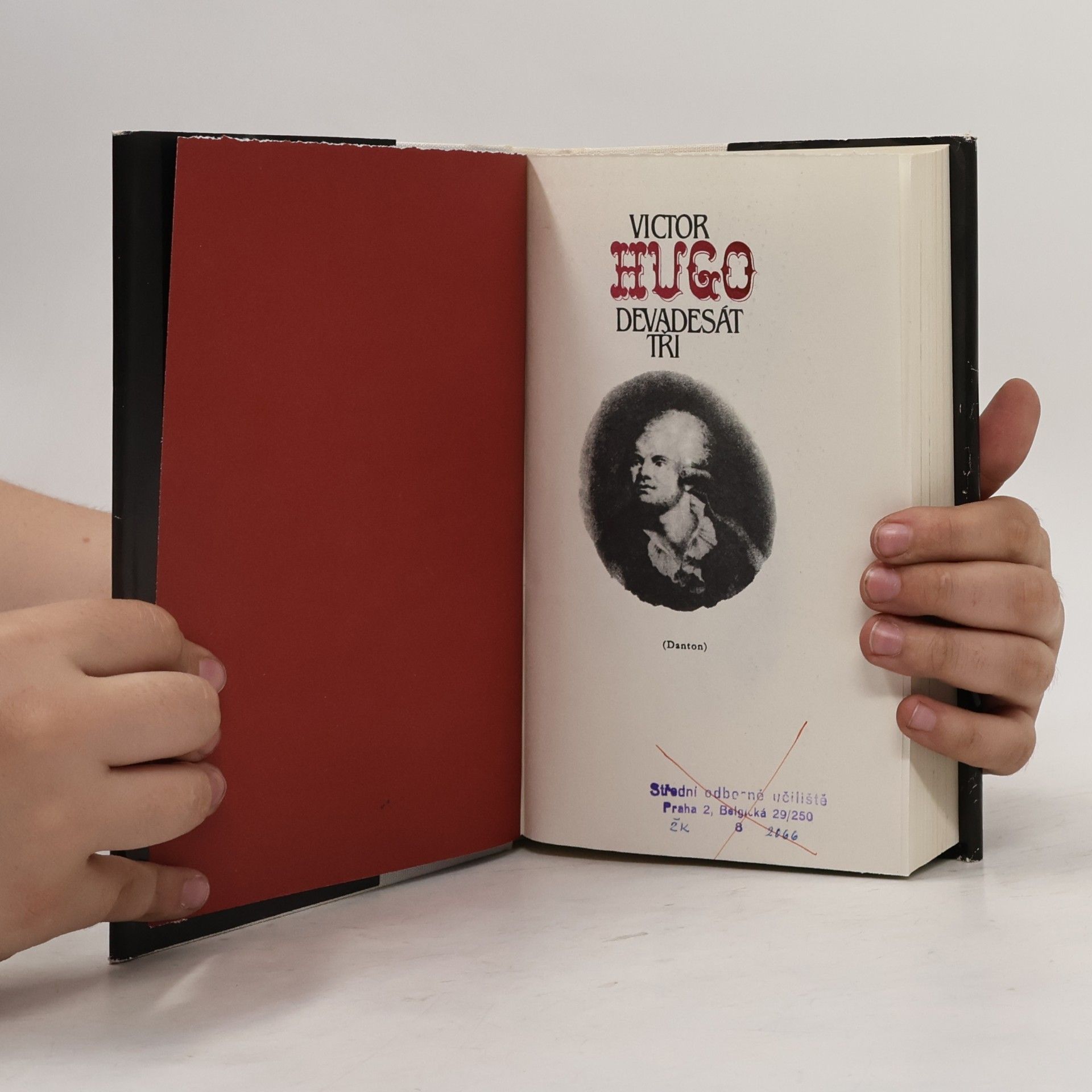Victor Hugo Devadesát tři